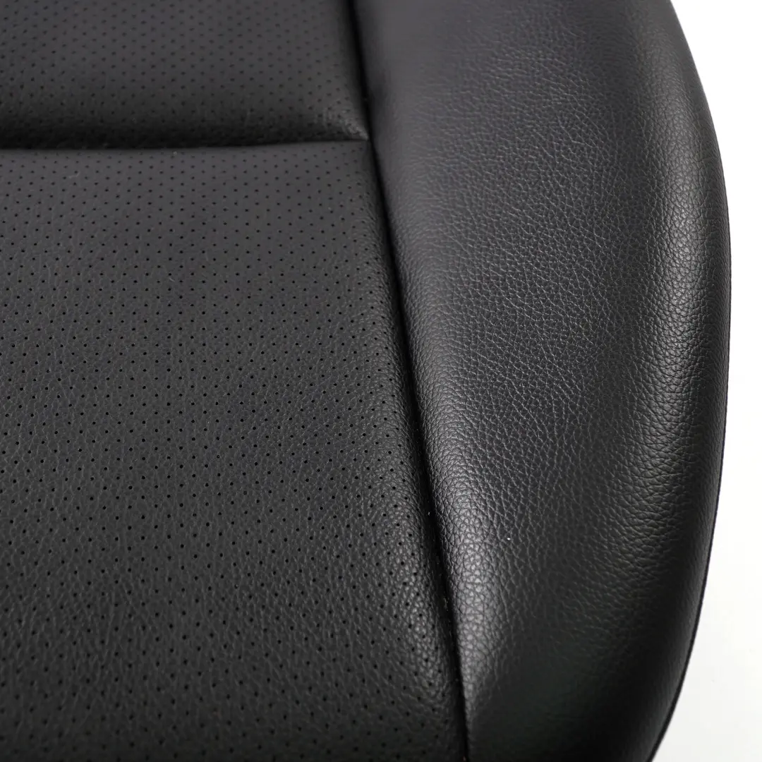 Rivestimento sedili anteriori in finta pelle nera per Mercedes W204 con numero di parte A2049107946 Mercedes W204 Rivestimento sedili anteriori in finta pelle nera - SKU A2049107946 - Numero di parte A2049107946