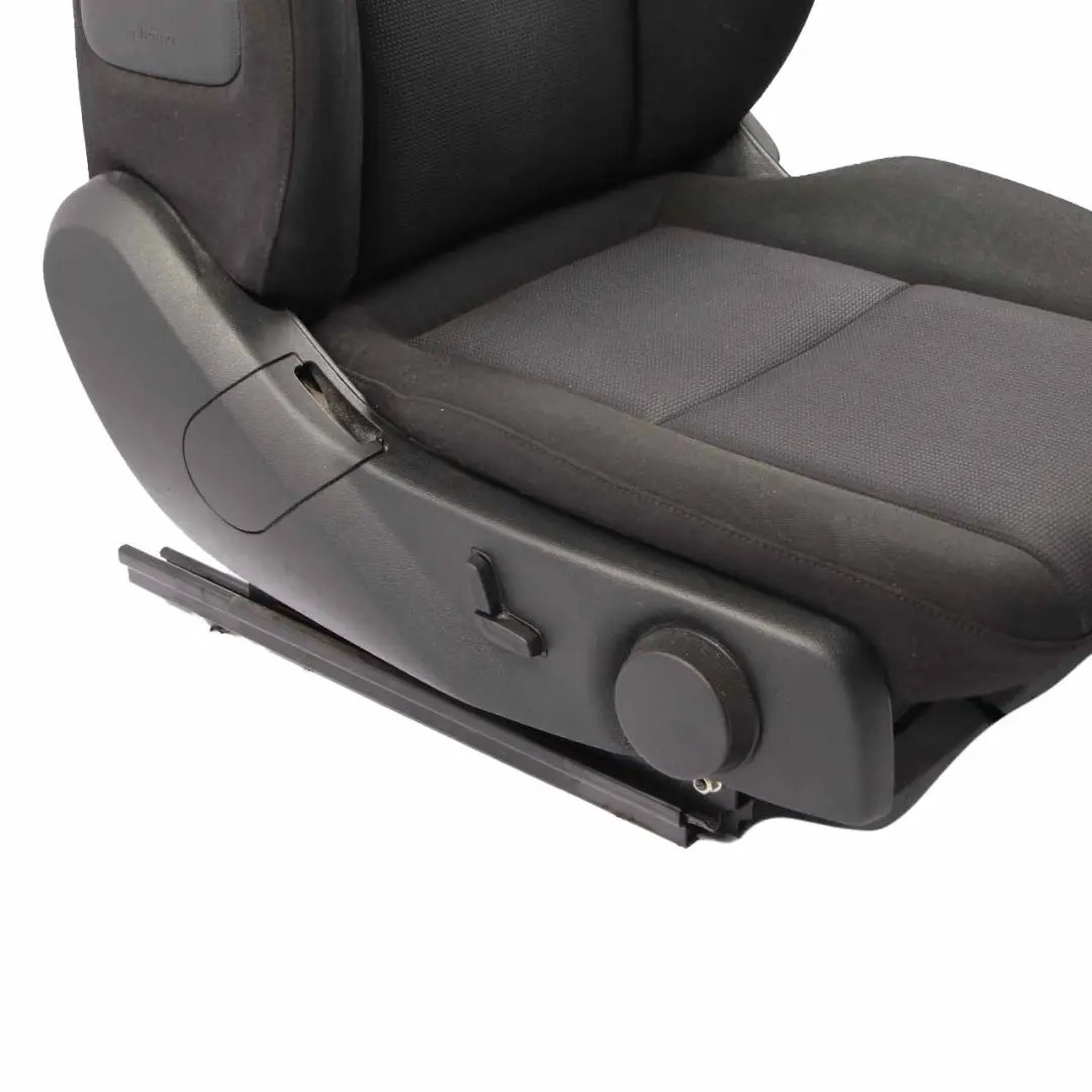 Asiento Delantero Mercedes W204 Berlina Touring Aberdeen Cloth Negro Derecha - SKU A2049108247 - Número de pieza A2049108247