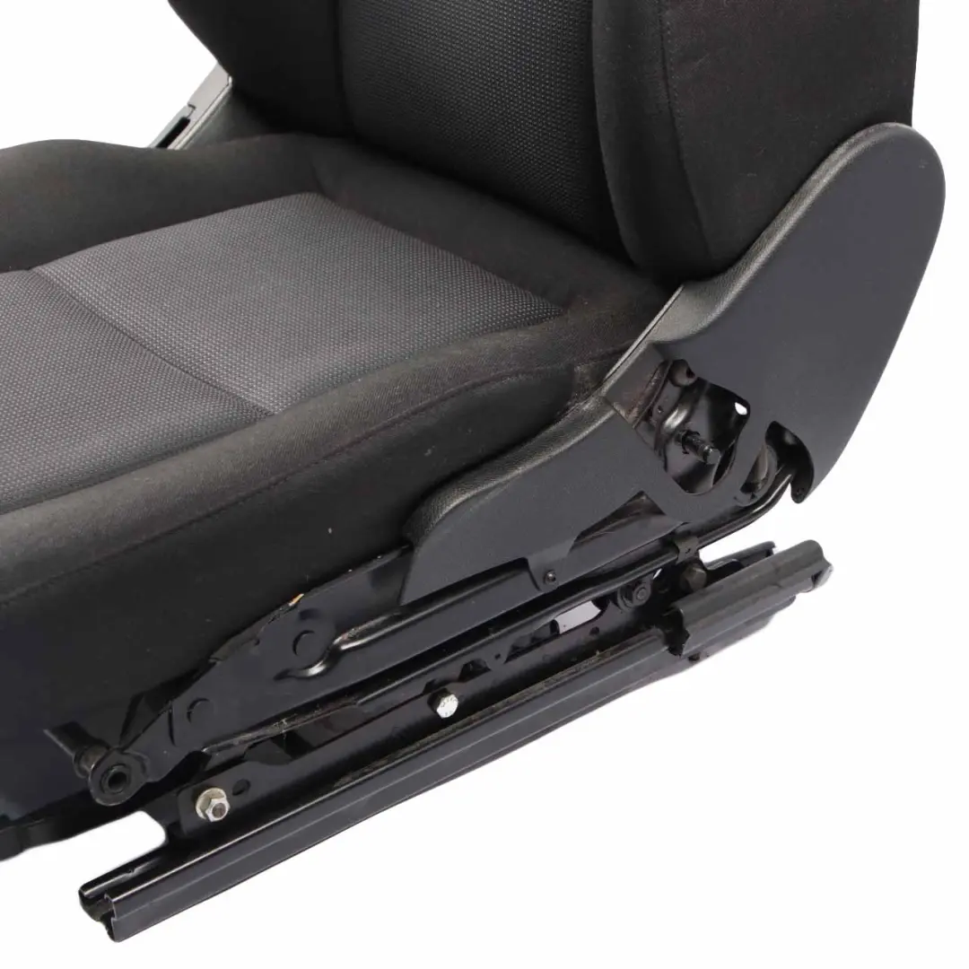  Sedile anteriore Mercedes W204 Berlina Touring Tessuto Aberdeen Nero Destro - SKU A2049108247 - Numero di parte A2049108247