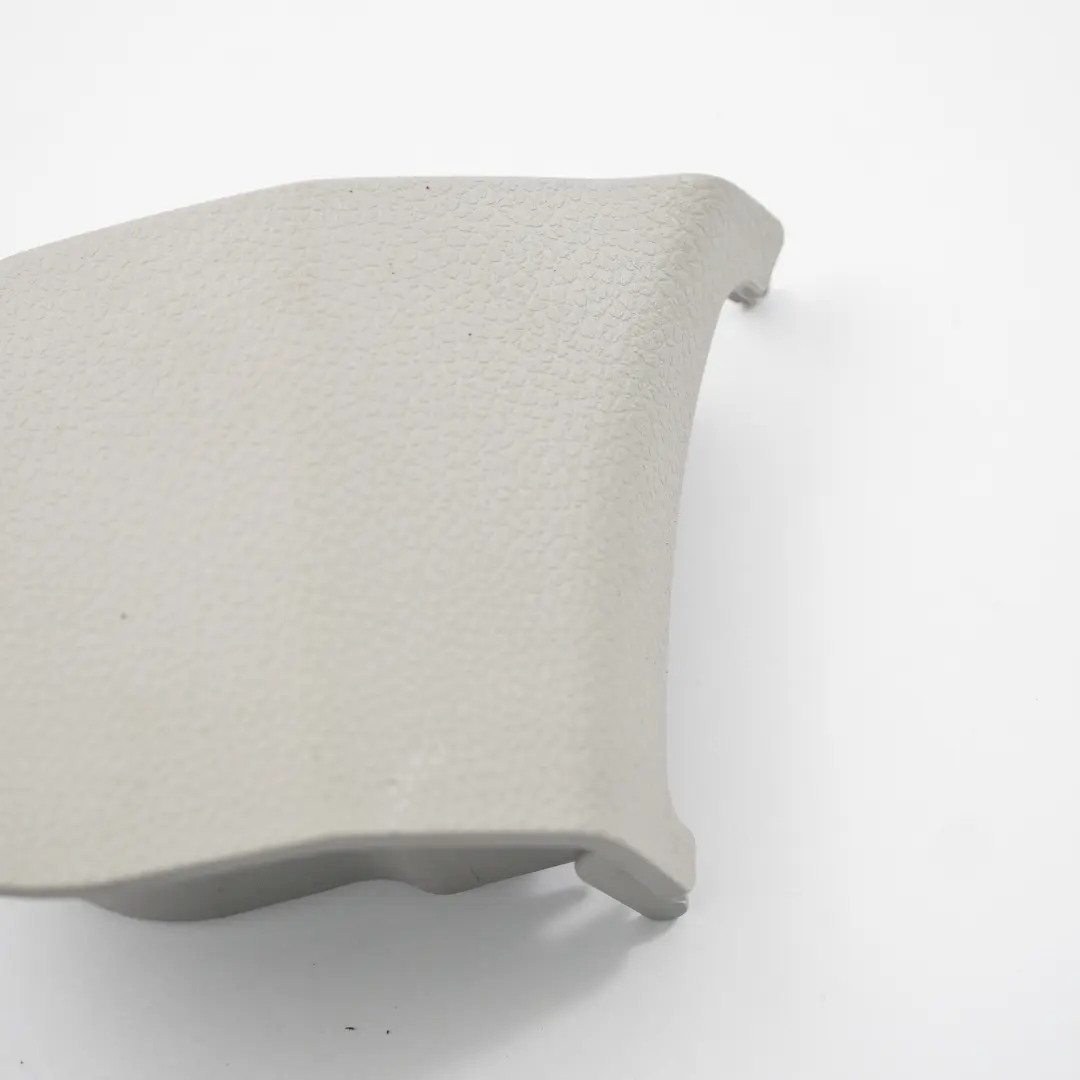 Mercedes W204 Asiento Delantero Cubre Panel Interior Izquierdo Gris - SKU A2049180330-1 - Número de pieza A2049180330