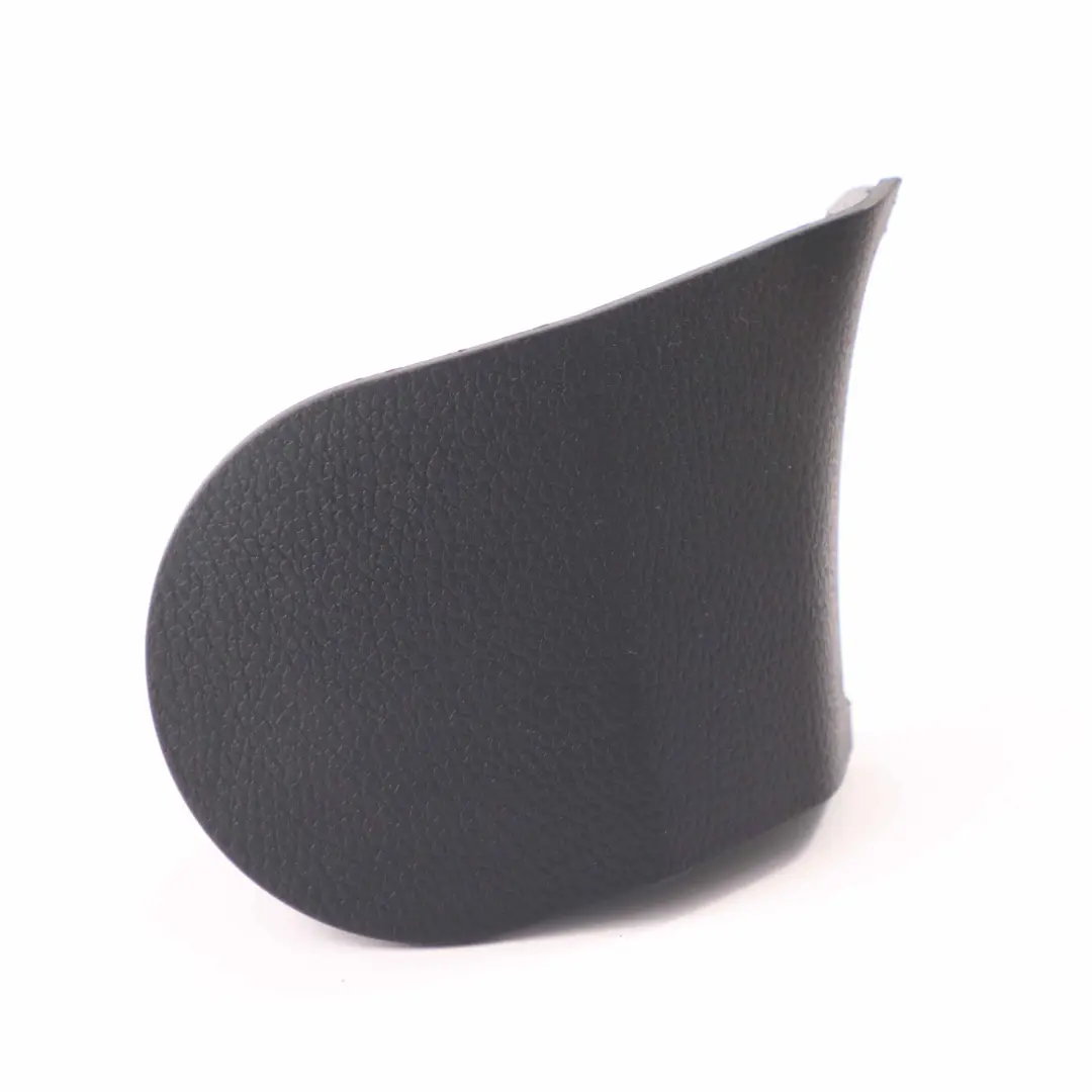 Panneau recouvrement de siège avant intérieur gauche pour Mercedes W204 à propos du numéro de pièce A2049180330 Mercedes W204 Panneau recouvrement de siège avant intérieur gauche - SKU A2049180330 - Numéro de pièce A2049180330