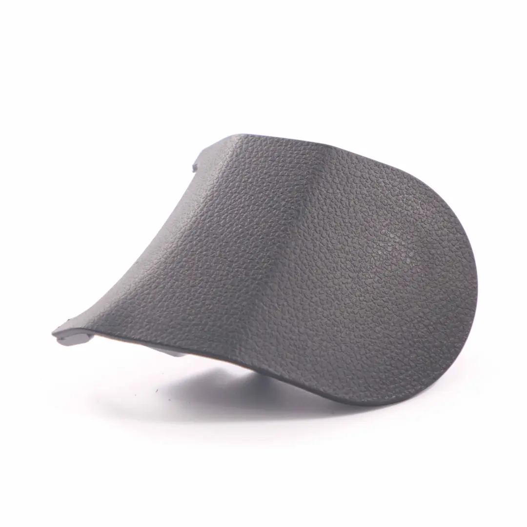 Rivestimento pannello anteriori interno sinistro per Mercedes W204 con numero di parte A2049180330 Mercedes W204 Rivestimento pannello anteriori interno sinistro - SKU A2049180330 - Numero di parte A2049180330