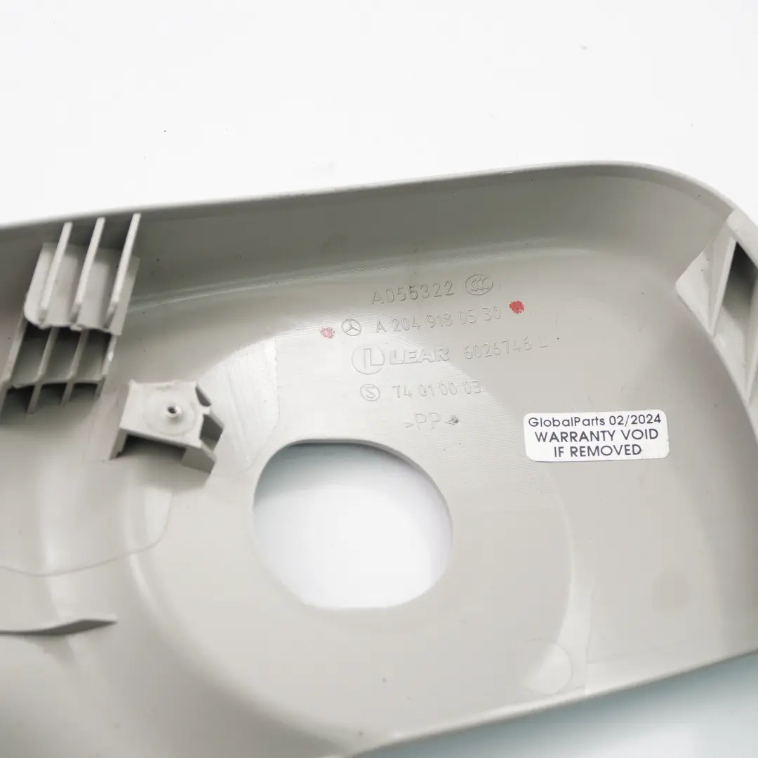 Osłona Wykończenie Fotela Lewy Przód do Mercedes W204 o numerze A2049180530 Mercedes W204 Osłona Wykończenie Fotela Lewy Przód - SKU A2049180530-1 - Numer Części A2049180530