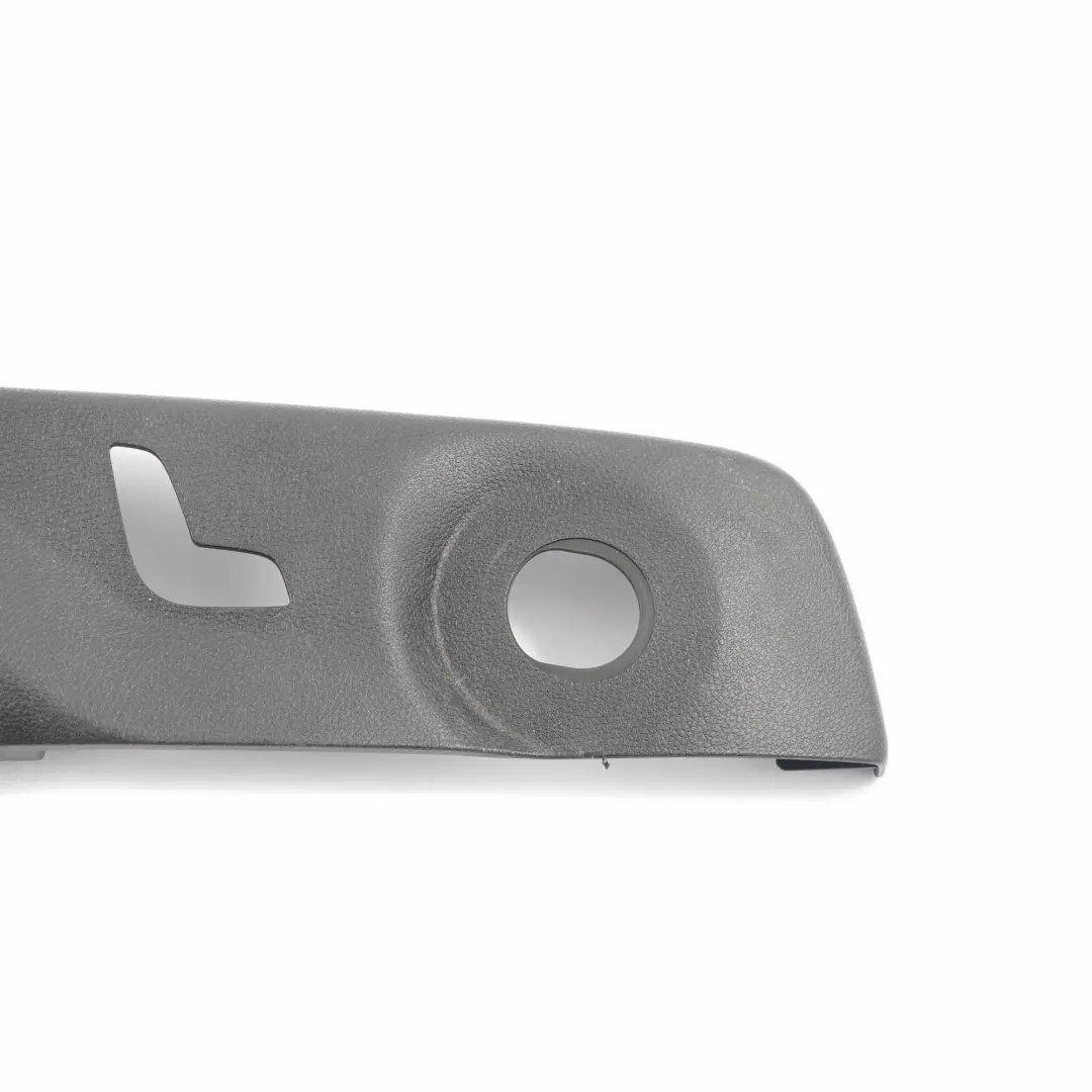 Mercedes W204 Funda Asiento Delantero Recubrimiento Derecho Negro - SKU A2049180630-1 - Número de pieza A2049180630
