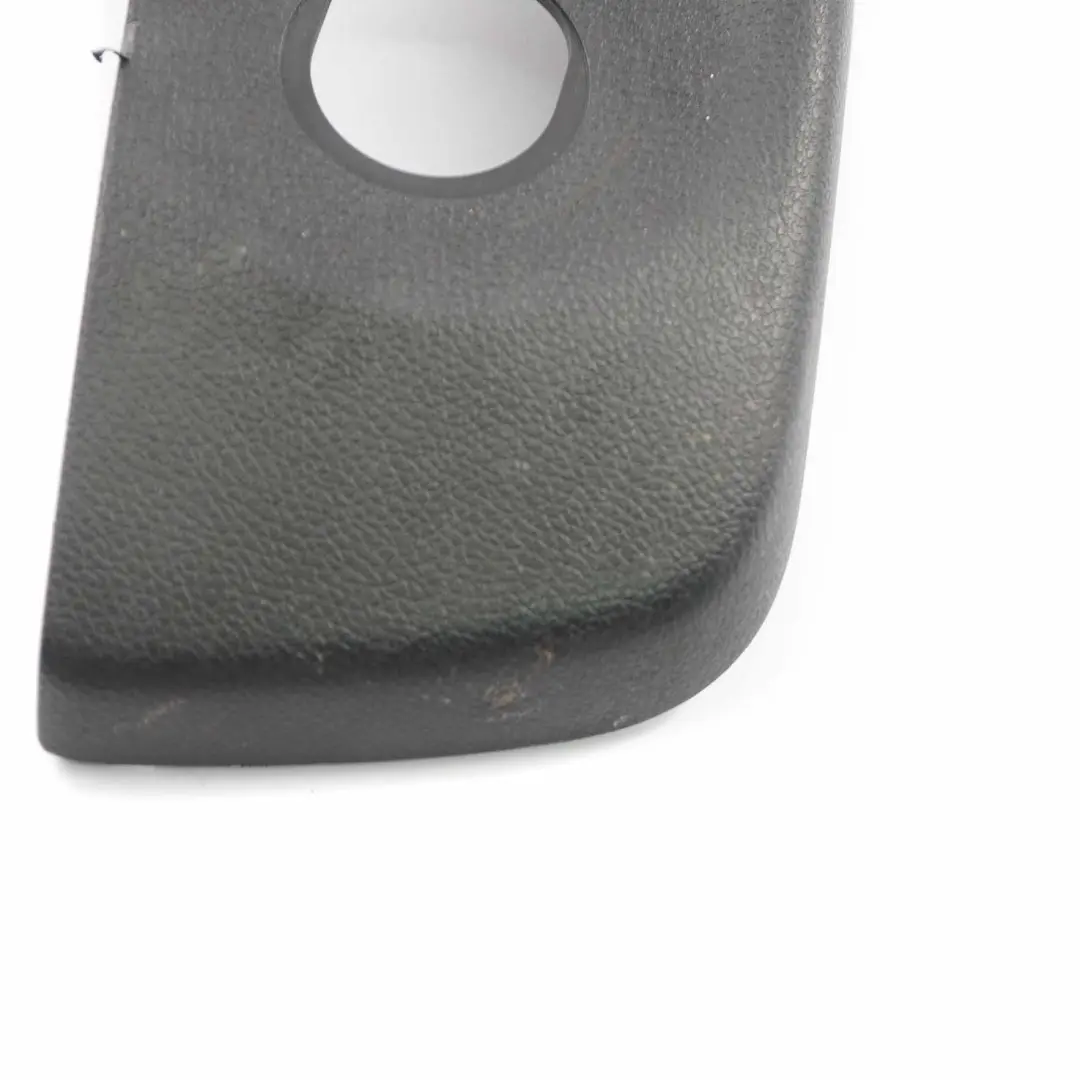 Mercedes W204 Funda Asiento Delantero Recubrimiento Derecho Negro - SKU A2049180630-1 - Número de pieza A2049180630