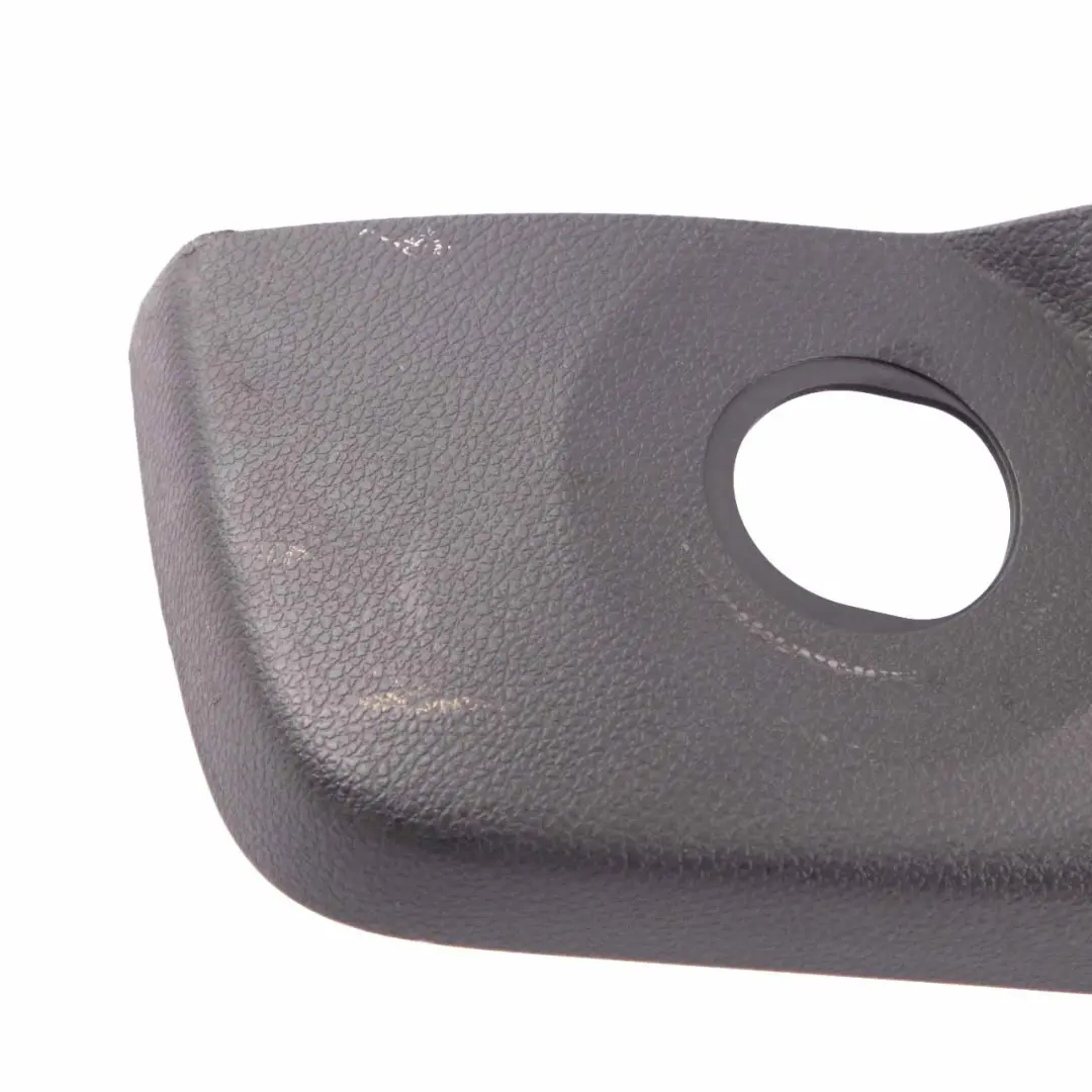 Vordersitz Links Innen Blende Abdeckung Schwarz 9114925 für BMW E93 Cabrio mit Teilenummer A2049180630 BMW E93 Cabrio Vordersitz Links Innen Blende Abdeckung Schwarz 9114925 - SKU A2049180630 - Teilenummer A2049180630