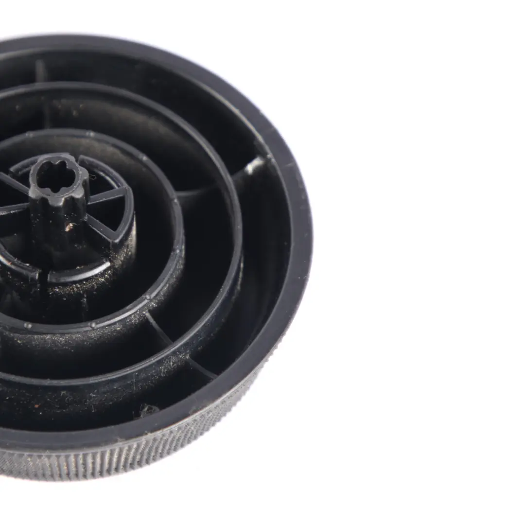 Handwheel Front Left Right Seat Adjustment Handwheel to Mercedes W204 W209 Seat with Part number A2049190088 Mercedes W204 W209 Seat Handwheel Front Left Right Seat Adjustment Handwheel - SKU A2049190088 - Part number A2049190088