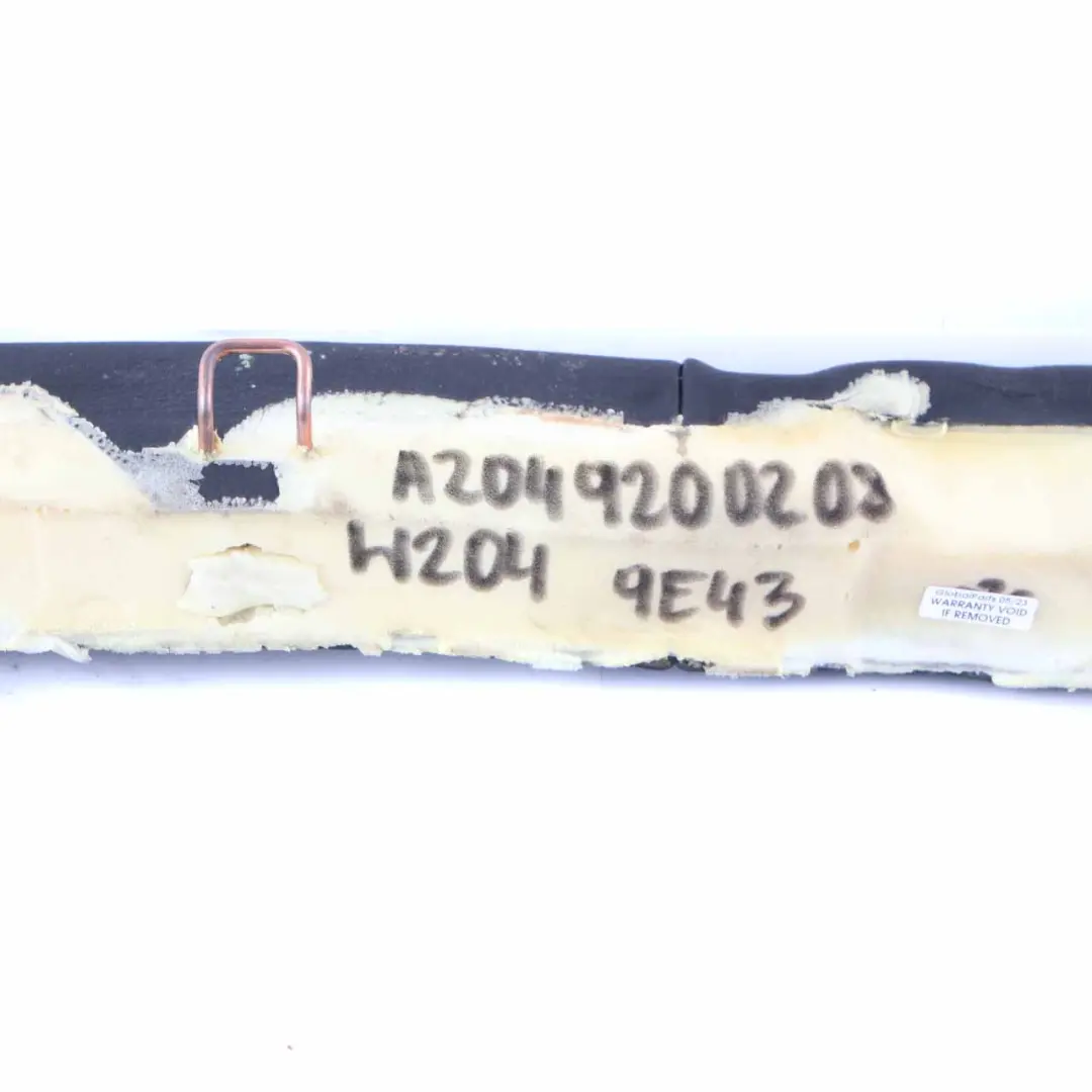 Listwa Pokrycie Kanapy Tył Skóra Czarna do Mercedes W204 Sedan o numerze A2049200208 Mercedes W204 Sedan Listwa Pokrycie Kanapy Tył Skóra Czarna - SKU A2049200208 - Numer Części A2049200208