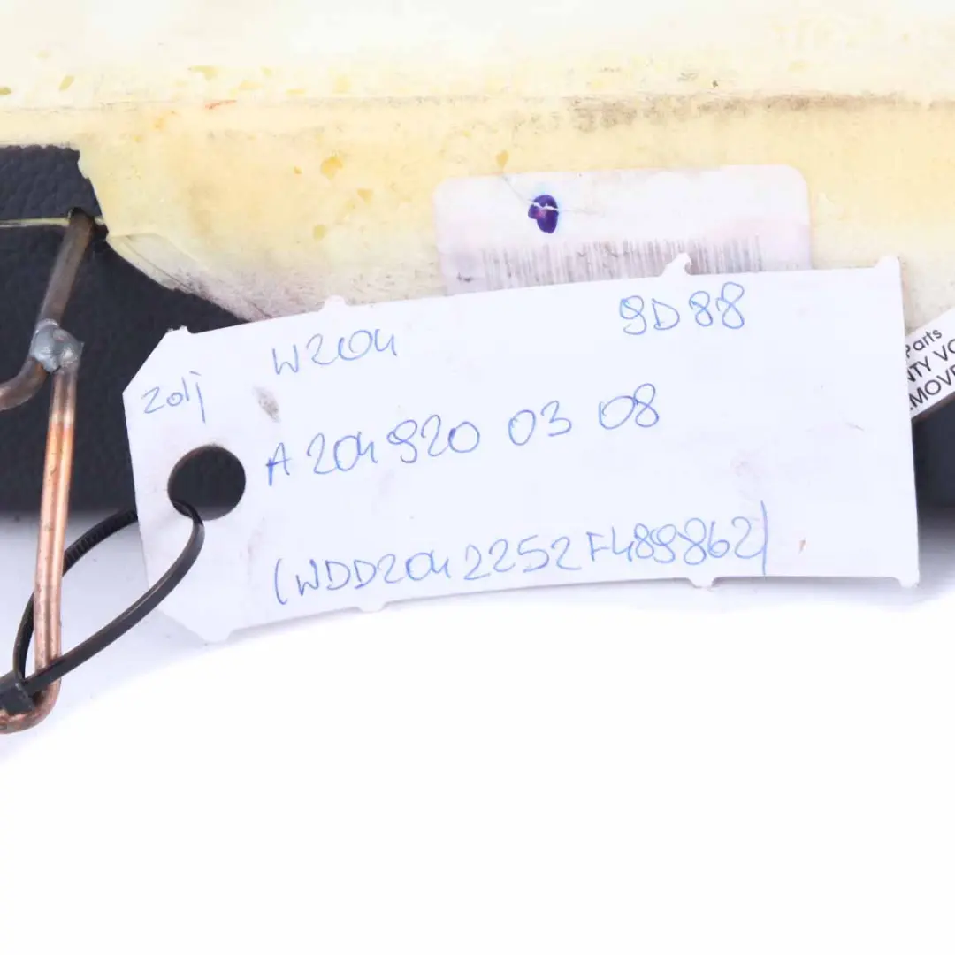 Siedzisko Kanapa Tył Skóra do Mercedes W204 Kombi o numerze A2049200308 Mercedes W204 Kombi Siedzisko Kanapa Tył Skóra - SKU A2049200308 - Numer Części A2049200308