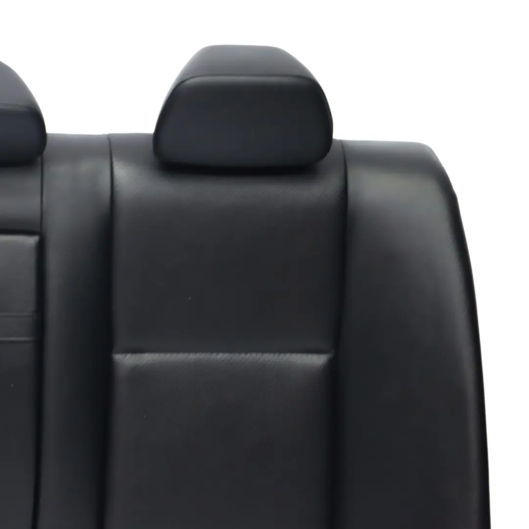 Sedile posteriore schienale bracciolo portabicchieri finta pelle per Mercedes W204 con numero di parte A2049200833 Mercedes W204 Sedile posteriore schienale bracciolo portabicchieri finta pelle - SKU A2049200833 - Numero di parte A2049200833