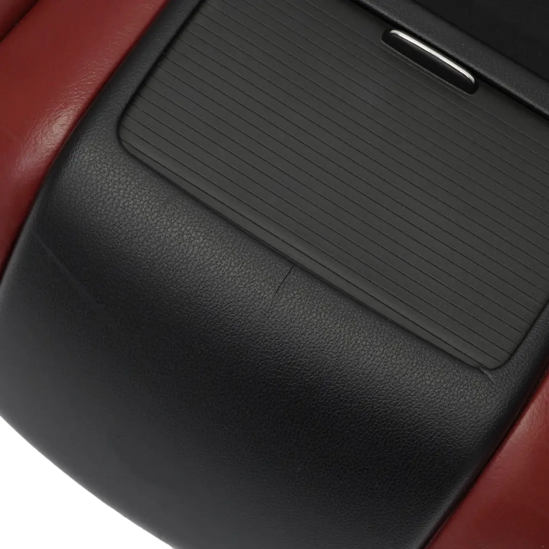 Banquette Arrière Coupé Canapé Recouvrement Cuir Rouge pour Mercedes C204 à propos du numéro de pièce A2049203400 Mercedes C204 Banquette Arrière Coupé Canapé Recouvrement Cuir Rouge - SKU A2049203400-2 - Numéro de pièce A2049203400