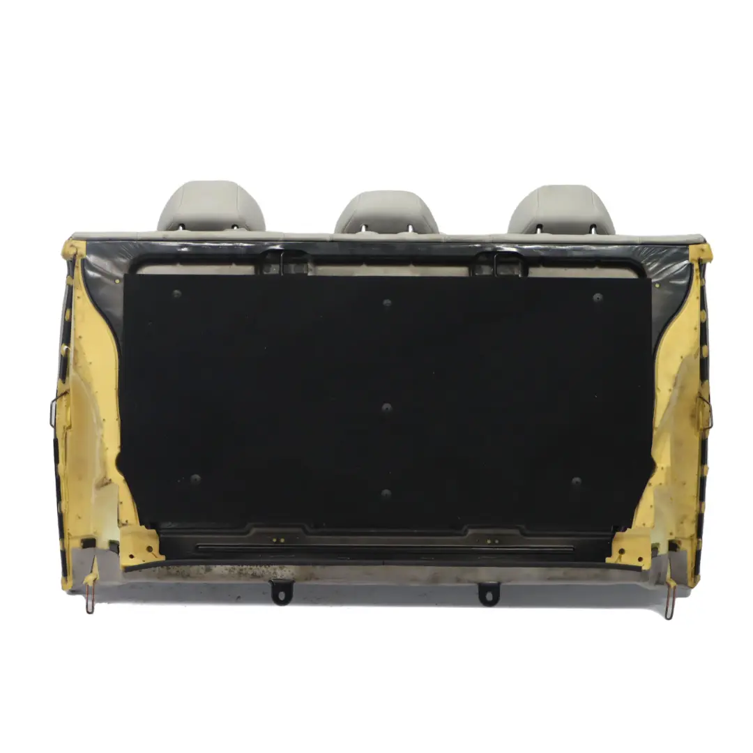 Mercedes W204 Dossier siège arrière banquette accoudoir porte gobelet cuir noir - SKU A2049203733-1 - Numéro de pièce A2049203733