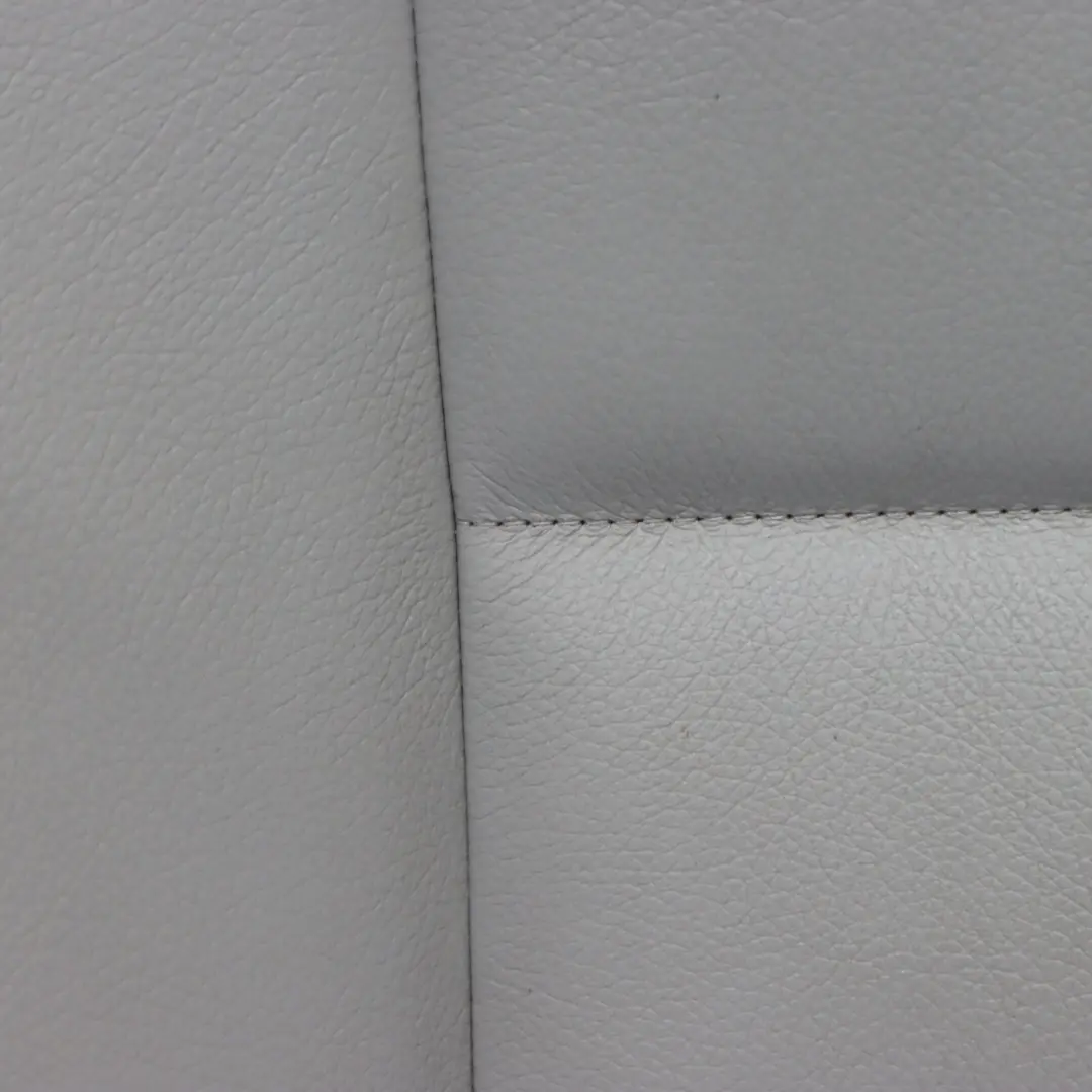 Rücksitzbank Lehne Armlehne Becherhalter Grau Leder für Mercedes W204 mit Teilenummer A2049203733 Mercedes W204 Rücksitzbank Lehne Armlehne Becherhalter Grau Leder - SKU A2049203733-1 - Teilenummer A2049203733