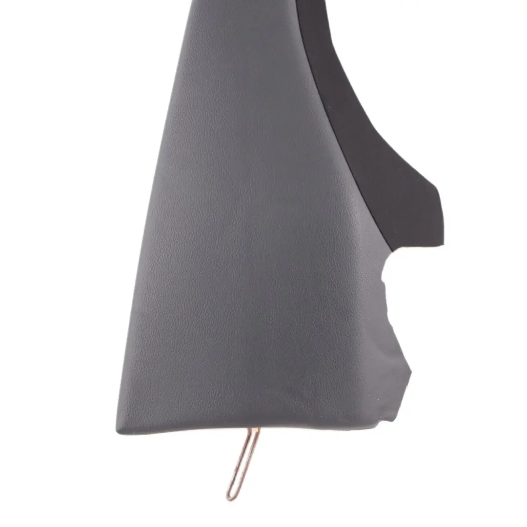 Seiten verkleidung Mercedes W204 Kombi Rücksitz rechts Finisher Leder Schwarz für mit Teilenummer A2049207630 Seiten verkleidung Mercedes W204 Kombi Rücksitz rechts Finisher Leder Schwarz - SKU A2049207630 - Teilenummer A2049207630