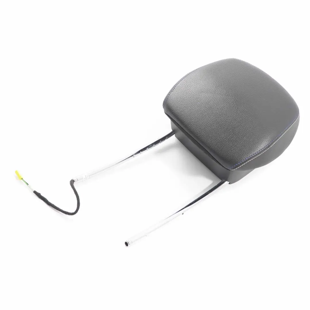 Zagłówek Fotel Prawy Przód do Mercedes W204 Coupe o numerze A2049701178 Mercedes W204 Coupe Zagłówek Fotel Prawy Przód - SKU A2049701178 - Numer Części A2049701178