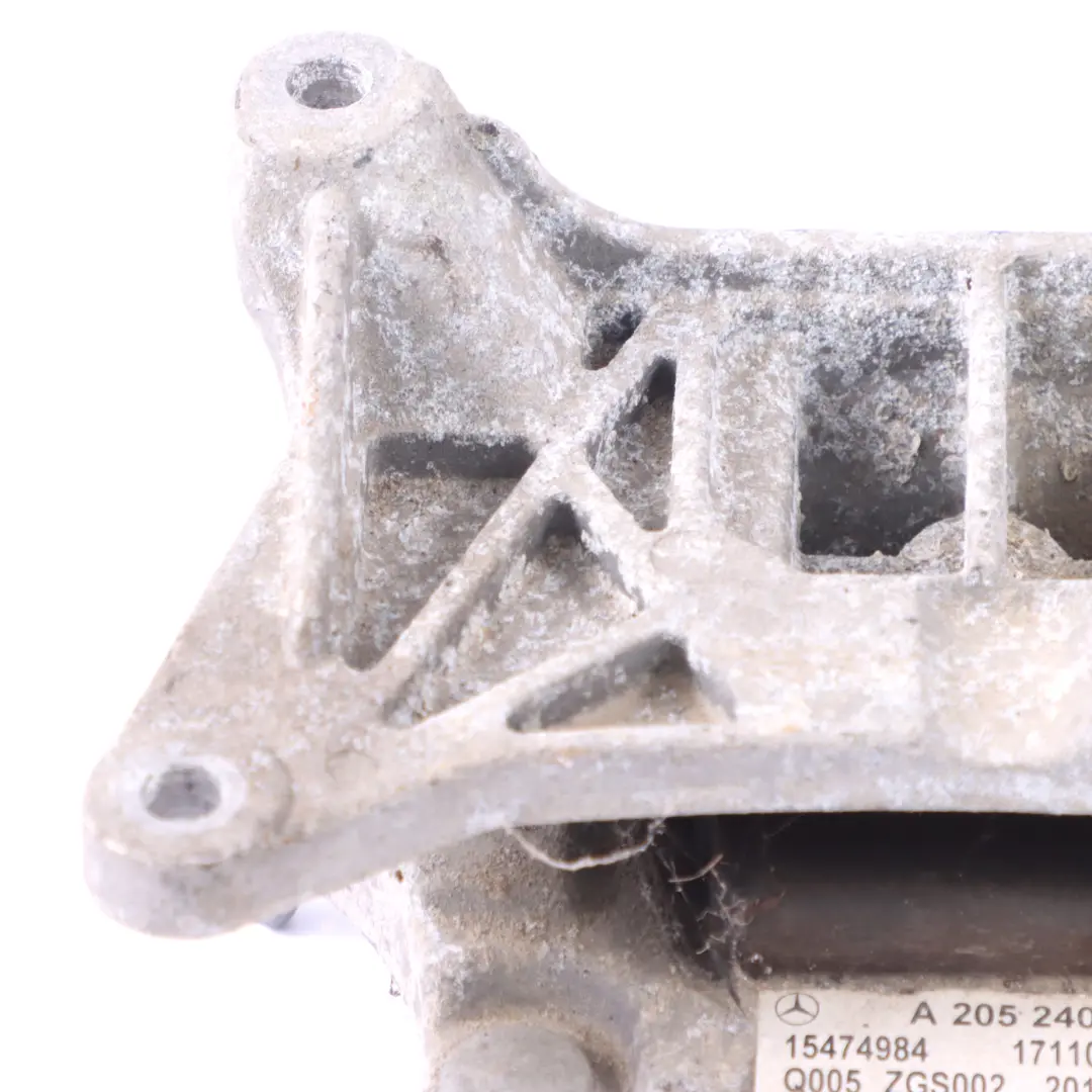 Getriebehalterung Mercedes X253 GLC 220d Lagerbuchse Hinten für mit Teilenummer A2052402500 Getriebehalterung Mercedes X253 GLC 220d Lagerbuchse Hinten - SKU A2052402500 - Teilenummer A2052402500