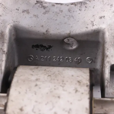 Suspension Mercedes W205 OM651 Transmission Bearing Rear to Engine with Part number A2052403400 Engine Suspension Mercedes W205 OM651 Transmission Bearing Rear - SKU A2052403400 - Part number A2052403400