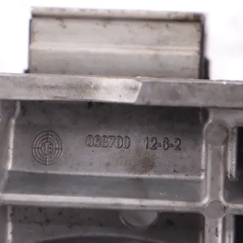 Suspension Mercedes W205 OM651 Transmission Bearing Rear to Engine with Part number A2052403400 Engine Suspension Mercedes W205 OM651 Transmission Bearing Rear - SKU A2052403400 - Part number A2052403400