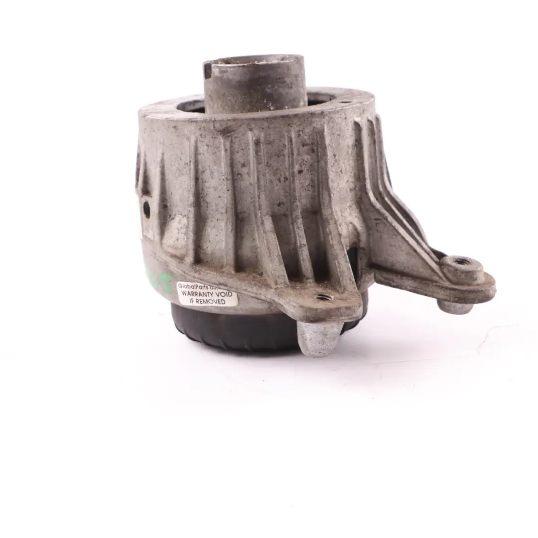 Support moteur Mercedes W205 OM651 gauche de fixation pour à propos du numéro de pièce A2052406617 Support moteur Mercedes W205 OM651 gauche de fixation - SKU A2052406617 - Numéro de pièce A2052406617