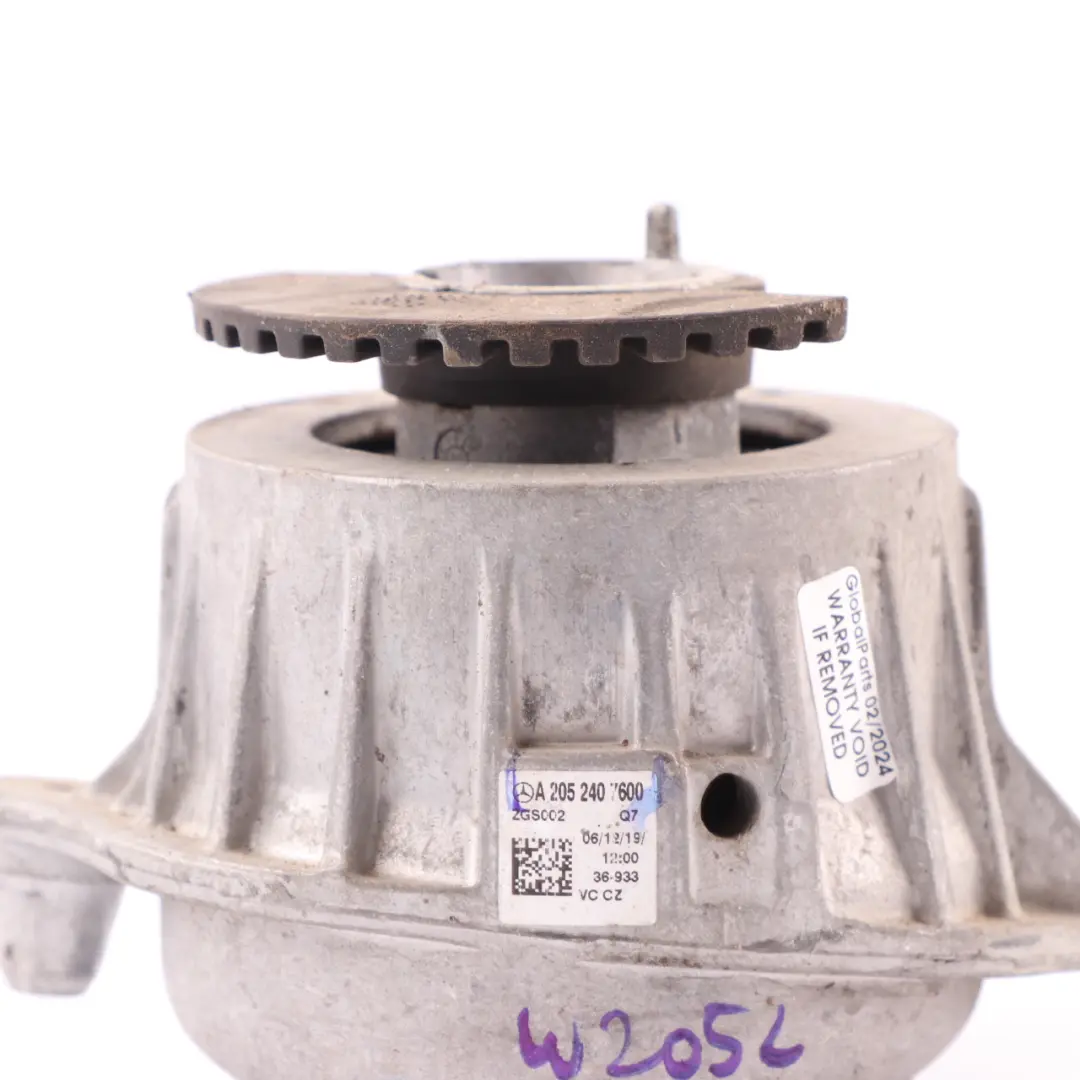Mercedes W205 W238 W257 M264 Poduszka Łapa Silnika Lewa - SKU A2052407600 - Numer Części A2052407600