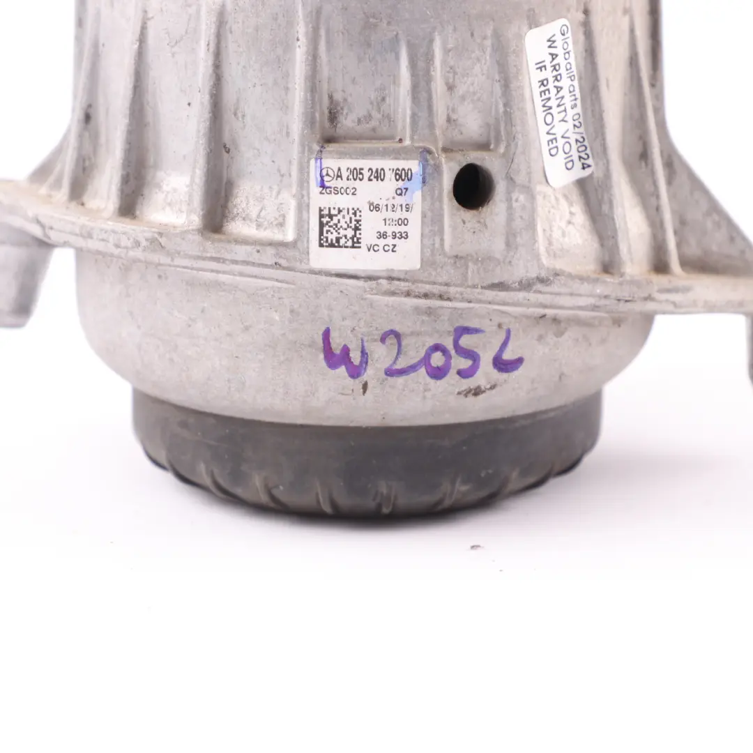 Mount Mercedes W205 W238 W257 M264 Left N/S Support Mount to Engine with Part number A2052407600 Engine Mount Mercedes W205 W238 W257 M264 Left N/S Support Mount - SKU A2052407600 - Part number A2052407600
