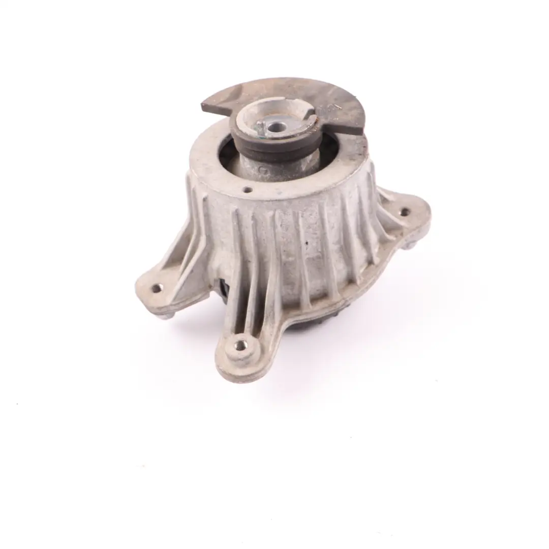 Motor Halterung Mercedes W205 W238 W257 M264 Links - SKU A2052407600 - Teilenummer A2052407600