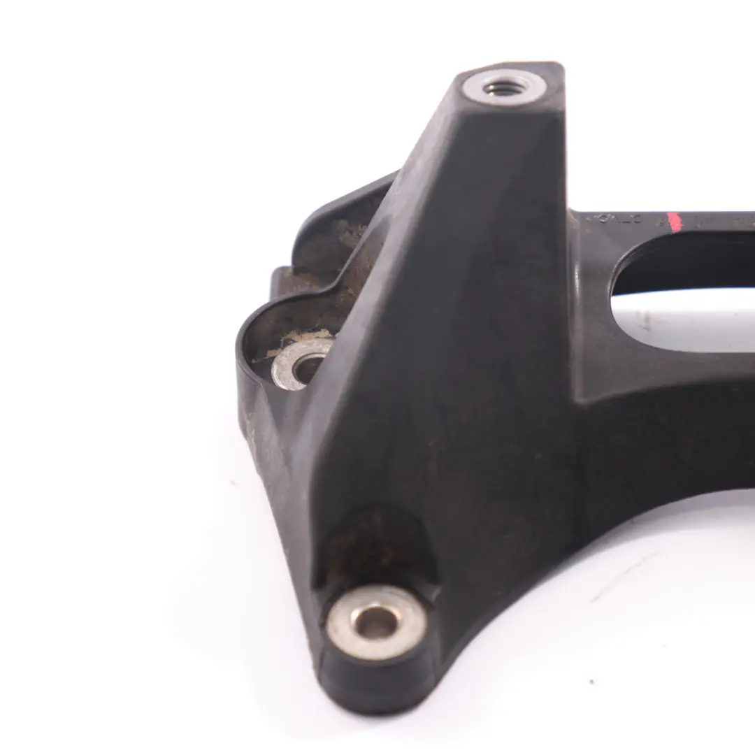 Supporto cambio Mercedes W205 W213 Supporto cambio automatico per con numero di parte A2052420440 Supporto cambio Mercedes W205 W213 Supporto cambio automatico - SKU A2052420440 - Numero di parte A2052420440