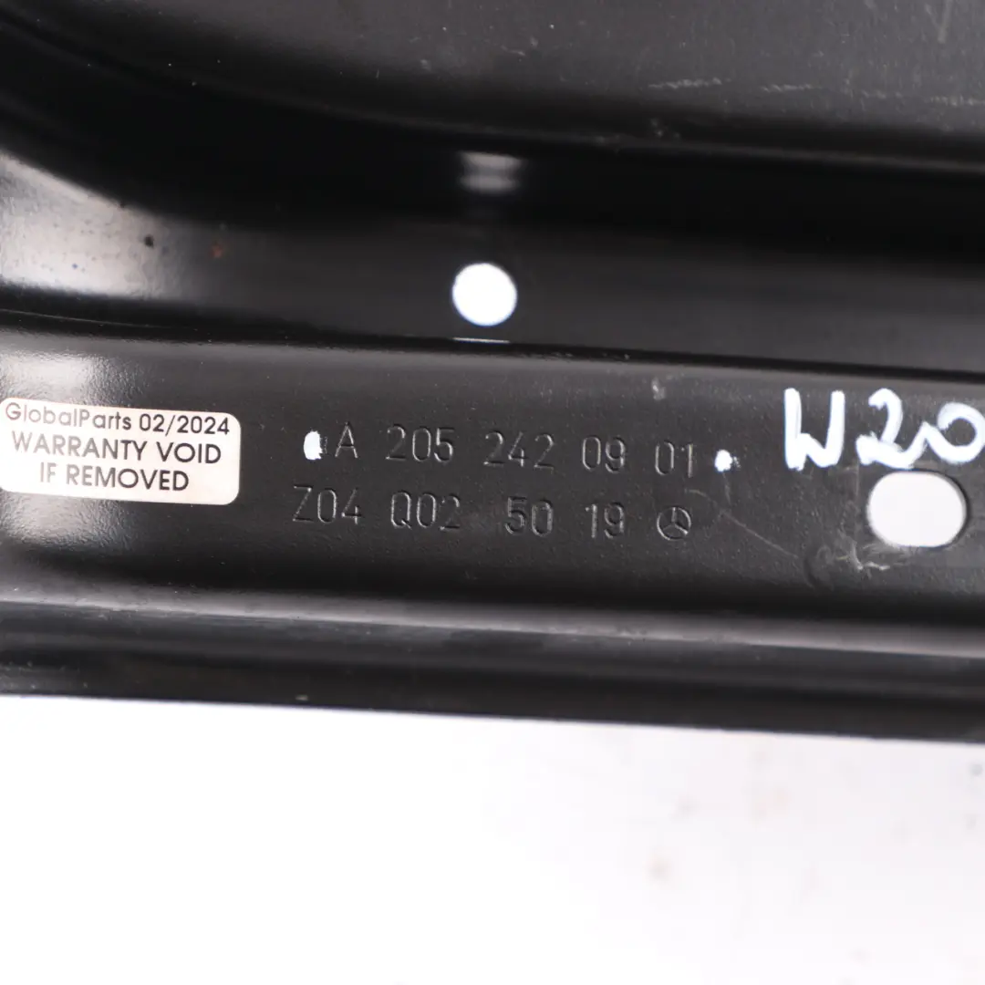  Porta motore Mercedes W205 Porta sospensione posteriore Auto Cambio - SKU A2052420901 - Numero di parte A2052420901