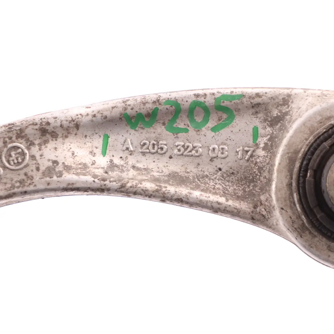 Wahacz Łącznik Wspornik Stabilizatora Prawy Przód do Mercedes W205 o numerze A2053230817 Mercedes W205 Wahacz Łącznik Wspornik Stabilizatora Prawy Przód - SKU A2053230817 - Numer Części A2053230817
