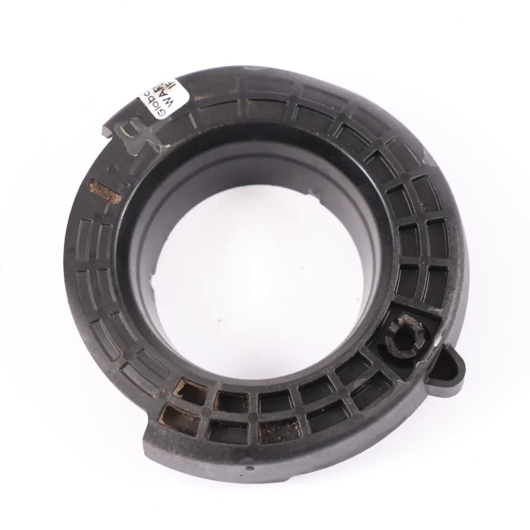 Mercedes W205 W213 X253 Ressort hélicoïdal arrière Support inférieur caoutchouc - SKU A2053240184 - Numéro de pièce A2053240184