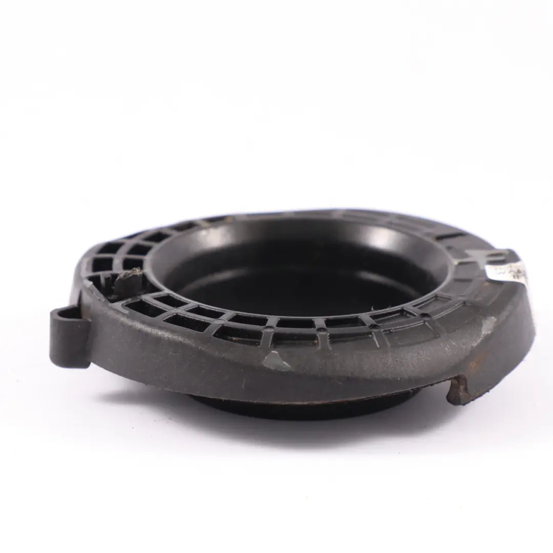 Mercedes W205 W213 X253 Ressort hélicoïdal arrière Support inférieur caoutchouc - SKU A2053240184 - Numéro de pièce A2053240184