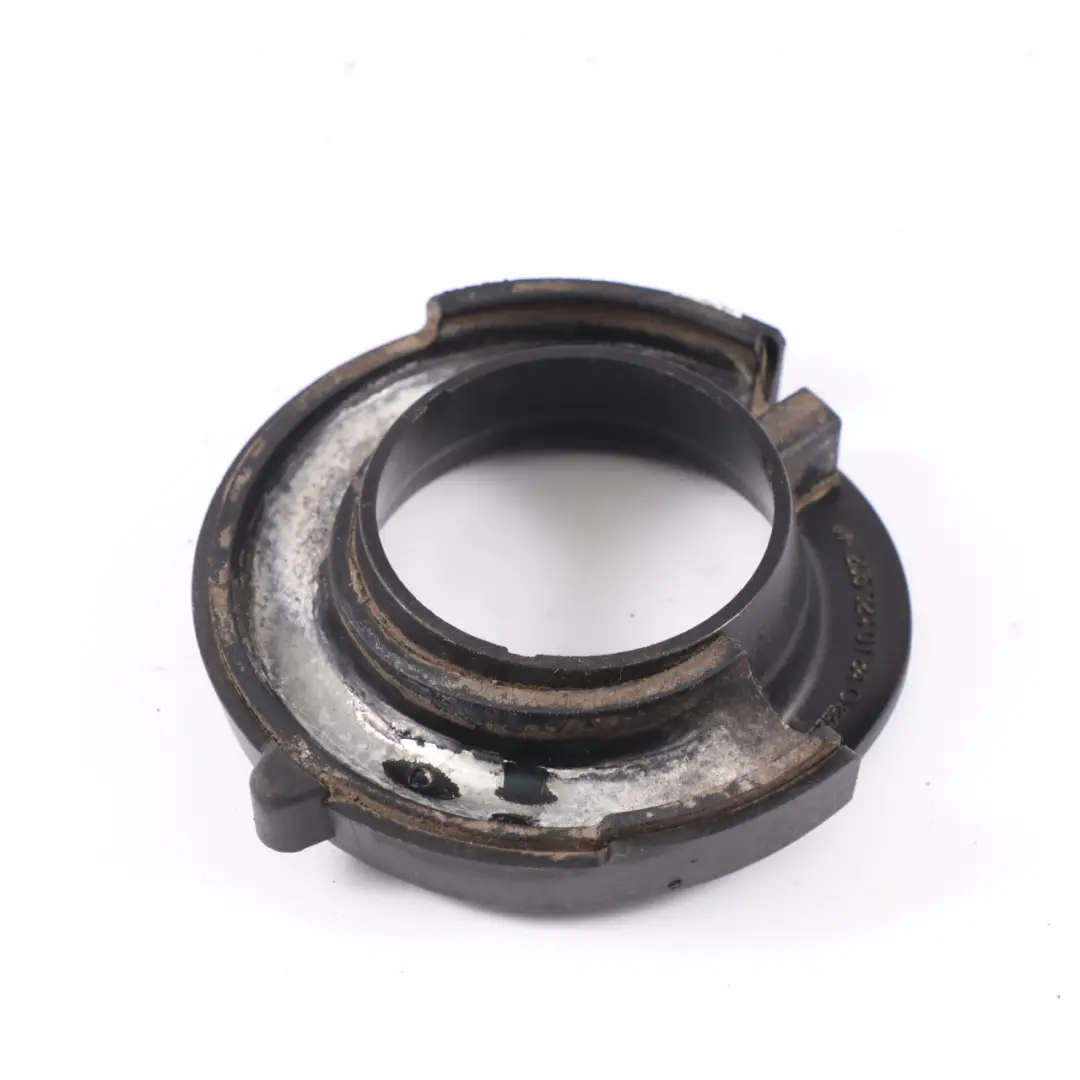 Mercedes W205 W213 X253 Ressort hélicoïdal arrière Support inférieur caoutchouc - SKU A2053240184 - Numéro de pièce A2053240184