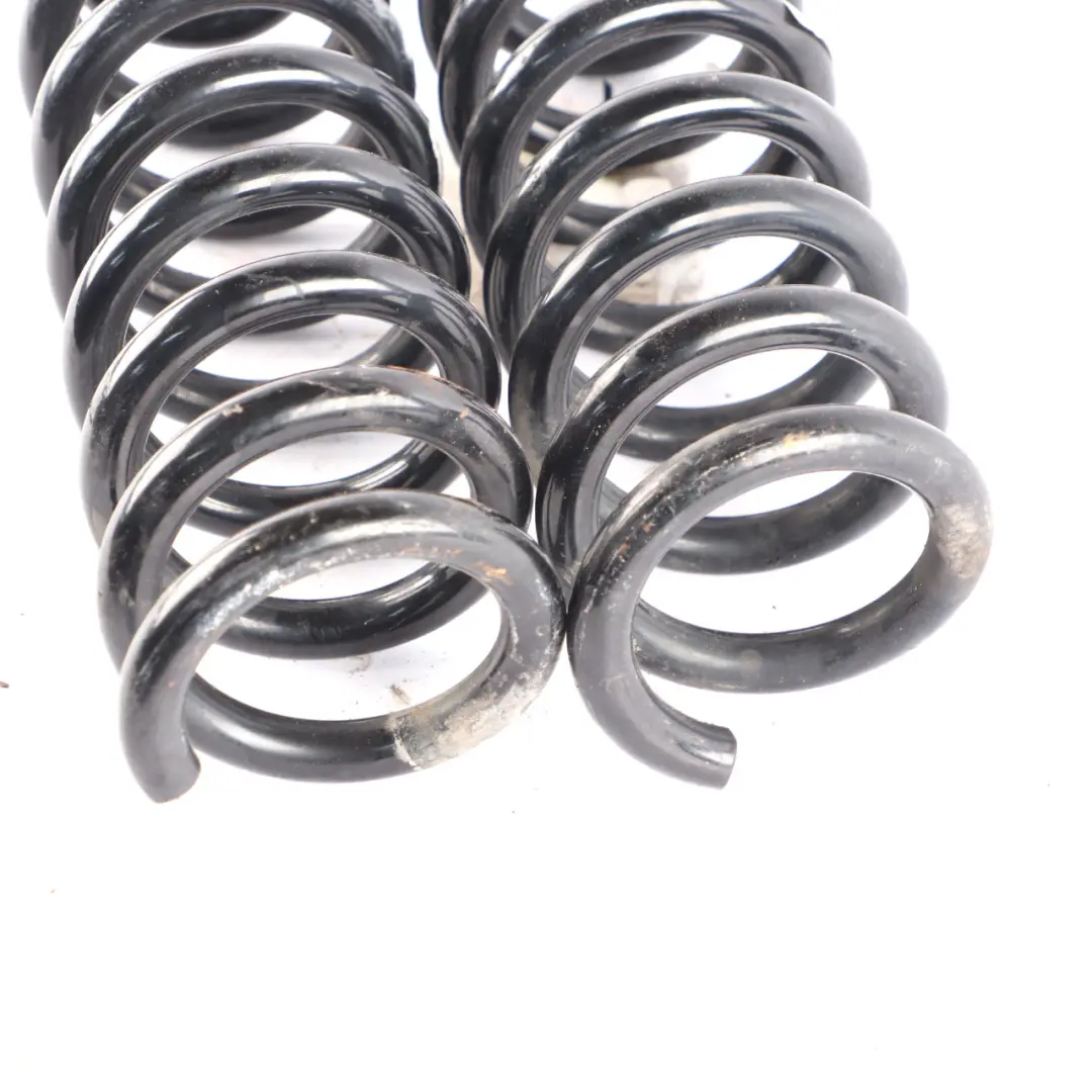 Ressort Suspension Arrière Gauche Droite Set pour Mercedes W205 à propos du numéro de pièce A2053241004 Mercedes W205 Ressort Suspension Arrière Gauche Droite Set - SKU A2053241004 - Numéro de pièce A2053241004