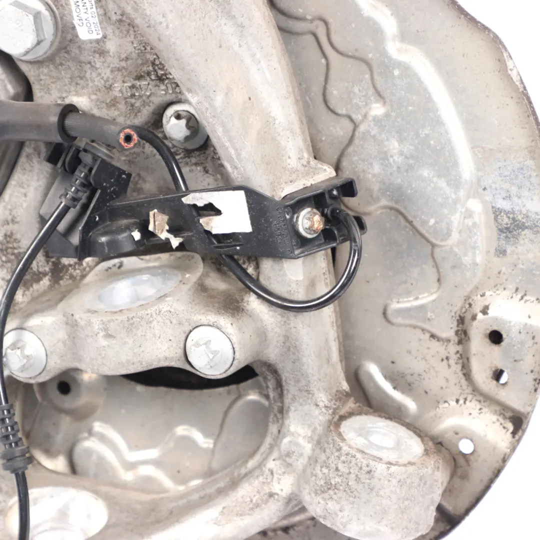 Mercedes W205 C 200 Wheel Carrier Hub Front Left N/S AMG Leg Brake Disc Caliper - SKU A2053322100-1 - Part number A2053322100