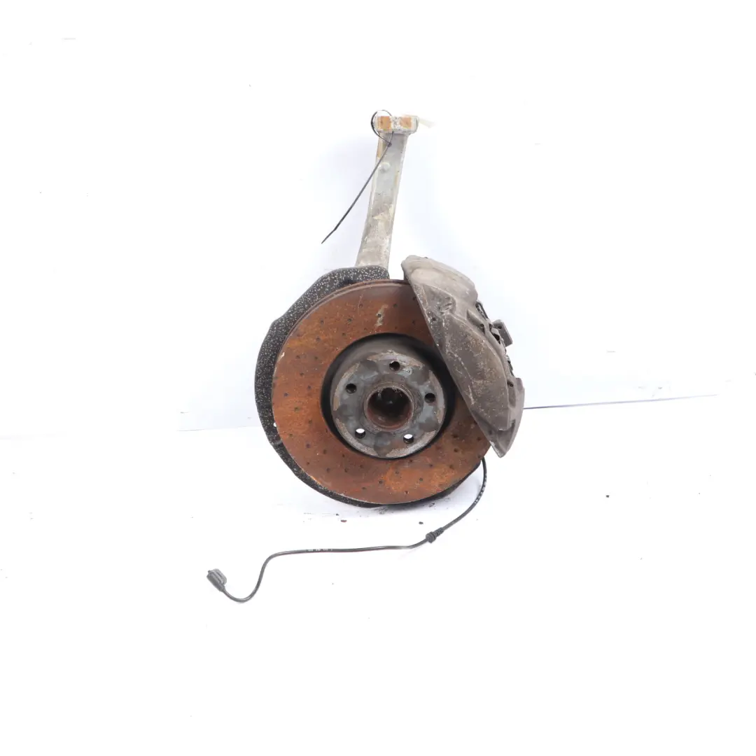 Mercedes W205 C 200 D Radträger Nabe Vorne Links AMG Bein Bremsscheibe - SKU A2053322100-2 - Teilenummer A2053322100