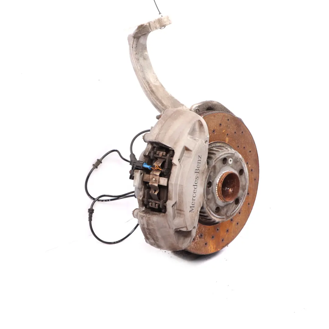 Radträger Nabe vorne rechts AMG Bein Bremssattel für Mercedes W205 C 200 mit Teilenummer A2053322200 Mercedes W205 C 200 Radträger Nabe vorne rechts AMG Bein Bremssattel - SKU A2053322200-1 - Teilenummer A2053322200