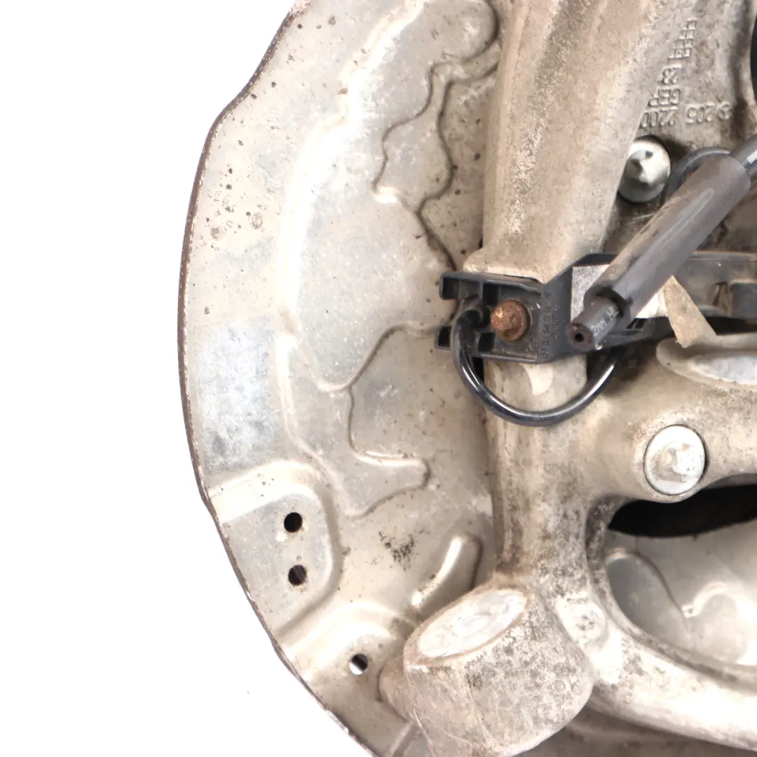 Radträger Nabe vorne rechts AMG Bein Bremssattel Mercedes W205 C 200 - SKU A2053322200-1 - Teilenummer A2053322200