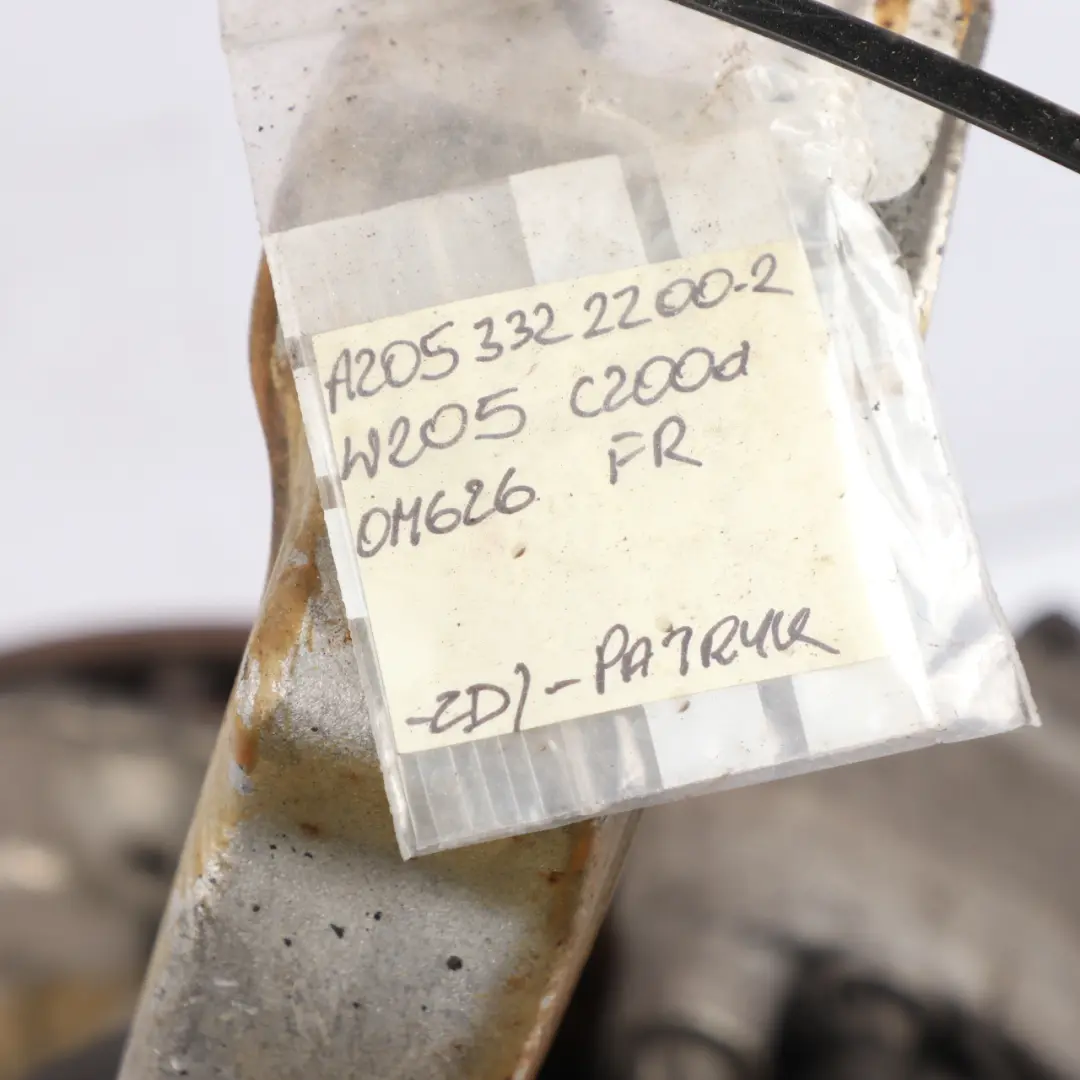 C200d Wheel Carrier Hub Front Right O/S AMG Leg Brake Disc Caliper to Mercedes W205 with Part number A2053322200 Mercedes W205 C200d Wheel Carrier Hub Front Right O/S AMG Leg Brake Disc Caliper - SKU A2053322200-2 - Part number A2053322200