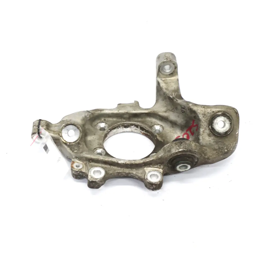 Mercedes W205 Support de roue arrière gauche Suspension Moyeu roue - SKU a2053500141 - Numéro de pièce A2053500141