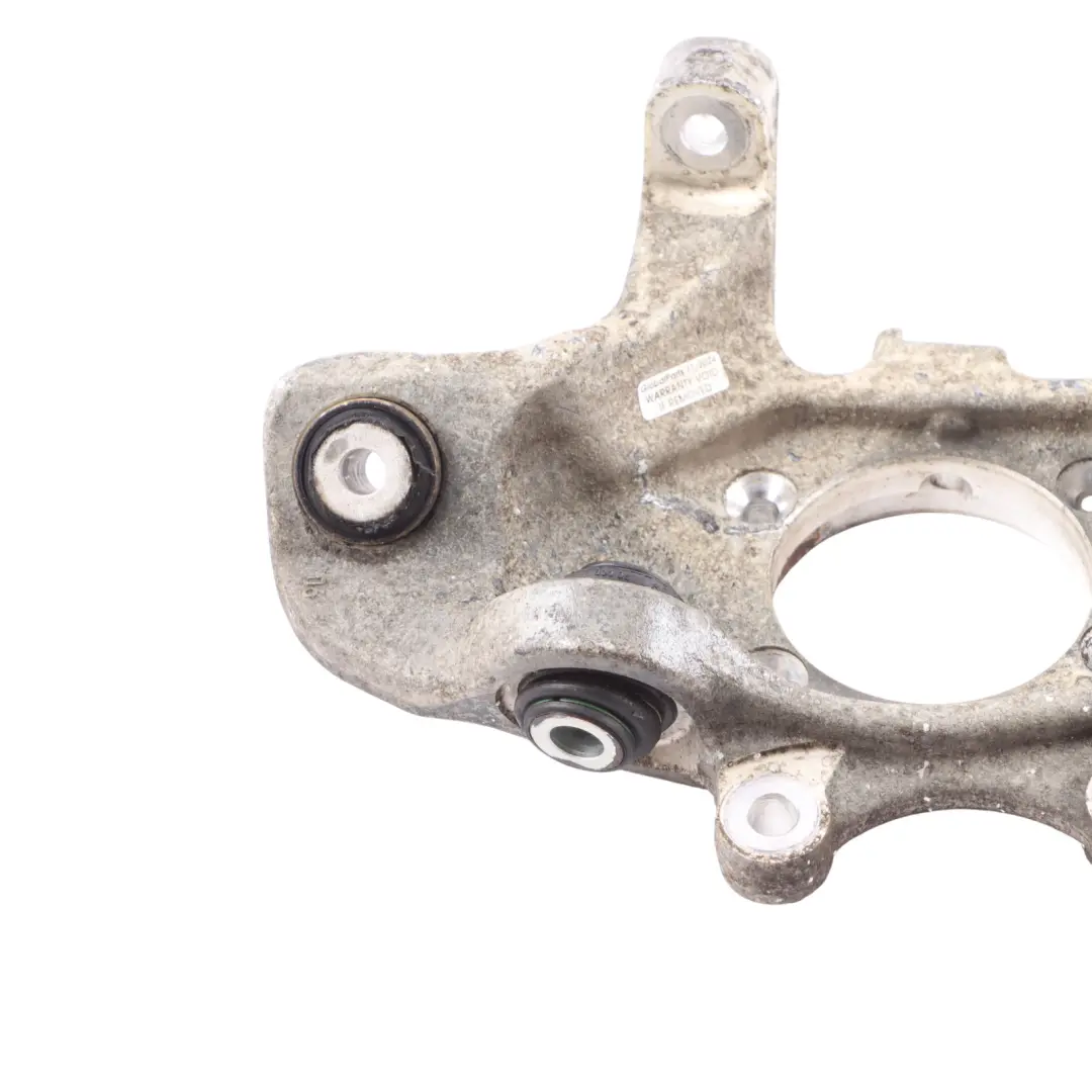 Mercedes W205 Lado Trasero Cubo Nudillo Suspensión Portador Derecho - SKU A2053500241-8 - Número de pieza A2053500241