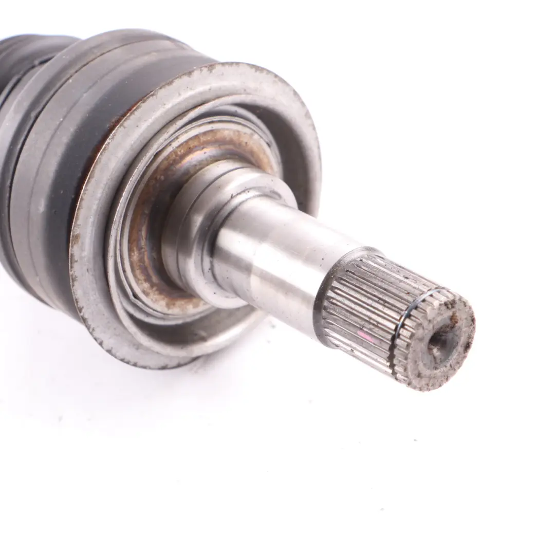 Arbre transmission essieu arrière gauche droite pour Mercedes W205 à propos du numéro de pièce A2053501809 Mercedes W205 Arbre transmission essieu arrière gauche droite - SKU A2053501809 - Numéro de pièce A2053501809