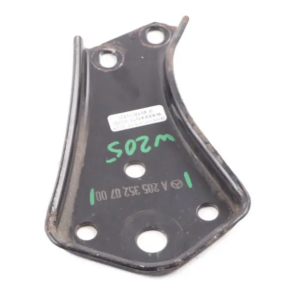 Mocowanie Uchwyt Wspornik Płyty Lewy Tył Osi do Mercedes W205 o numerze A2053520700 Mercedes W205 Mocowanie Uchwyt Wspornik Płyty Lewy Tył Osi - SKU A2053520700 - Numer Części A2053520700