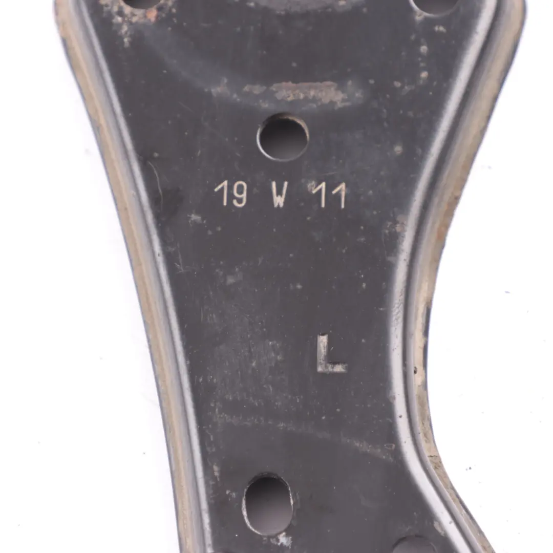  Platte Mercedes W205 Hinterachse Hilfsrahmen Anschlagplatte Links - SKU A2053520700 - Teilenummer A2053520700