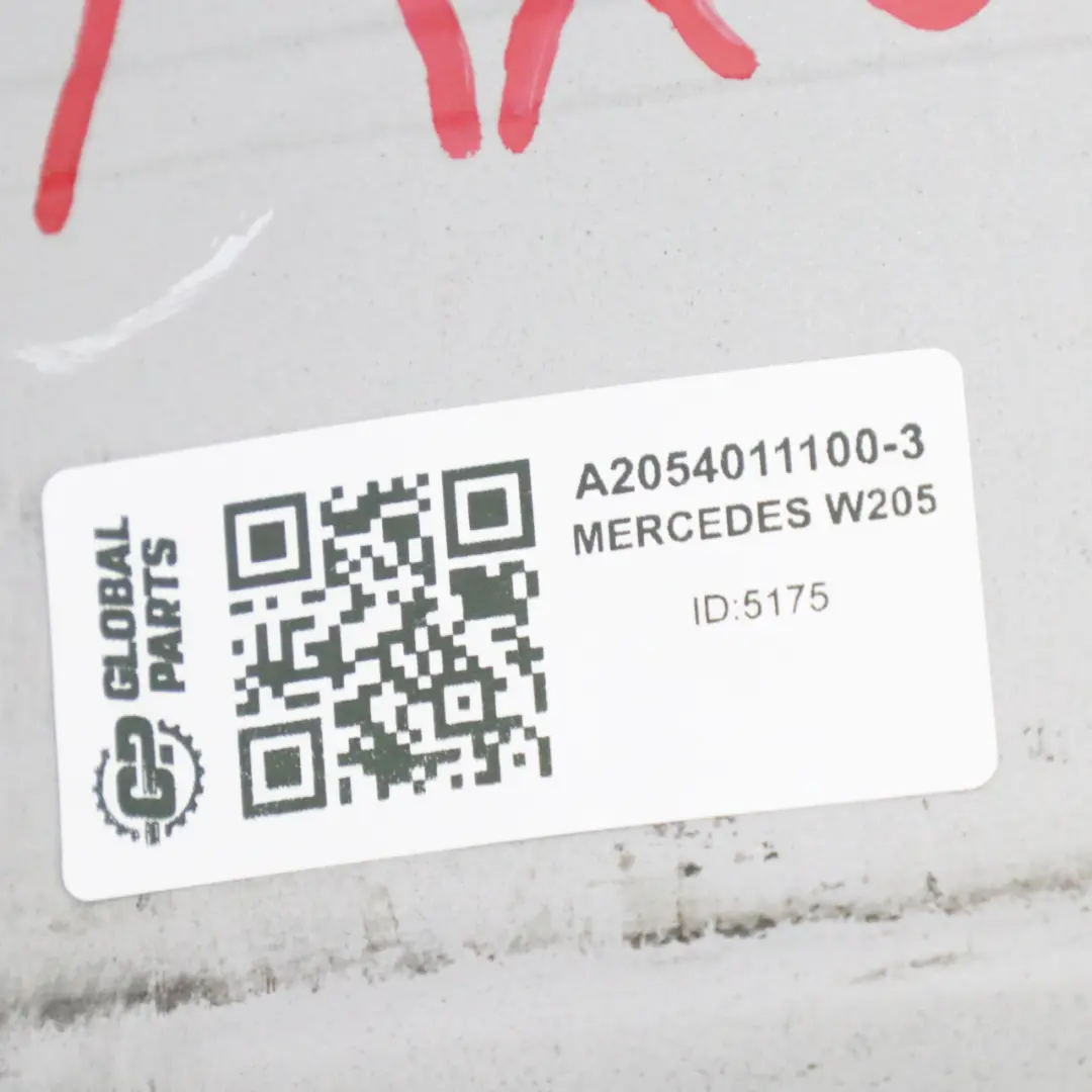 Himalaya Grigio AMG Cerchio in lega 5 razze 18" 7,5J per Mercedes W205 con numero di parte A2054011100 Mercedes W205 Himalaya Grigio AMG Cerchio in lega 5 razze 18" 7,5J - SKU A2054011100-3 - Numero di parte A2054011100