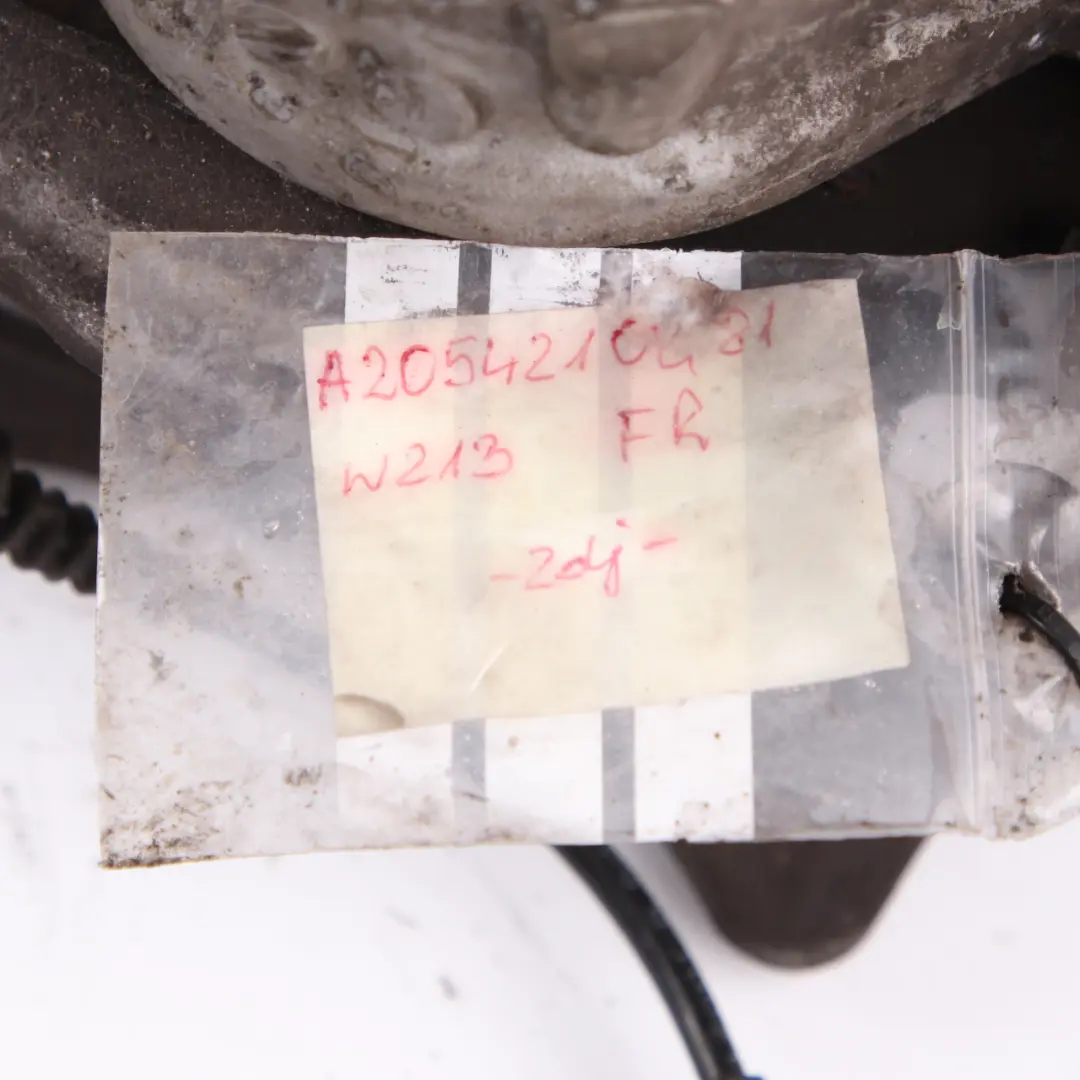 pinza de freno delantero derecho unidad de freno para Mercedes W205 W213 con número de pieza A2054210481 Mercedes W205 W213 pinza de freno delantero derecho unidad de freno - SKU A2054210481 - Número de pieza A2054210481