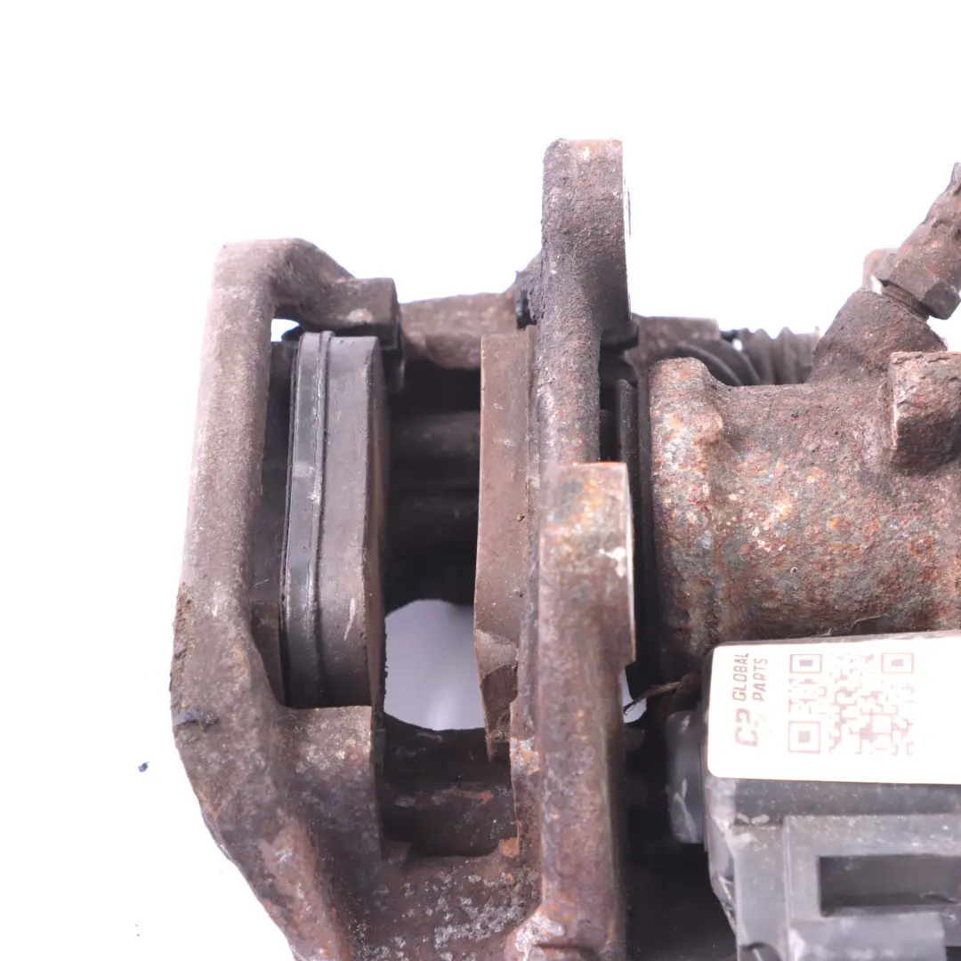 Etrier frein Mercedes S205 arrière gauche frein à main électrique pour à propos du numéro de pièce A2054230381 Etrier frein Mercedes S205 arrière gauche frein à main électrique - SKU A2054230381-1 - Numéro de pièce A2054230381