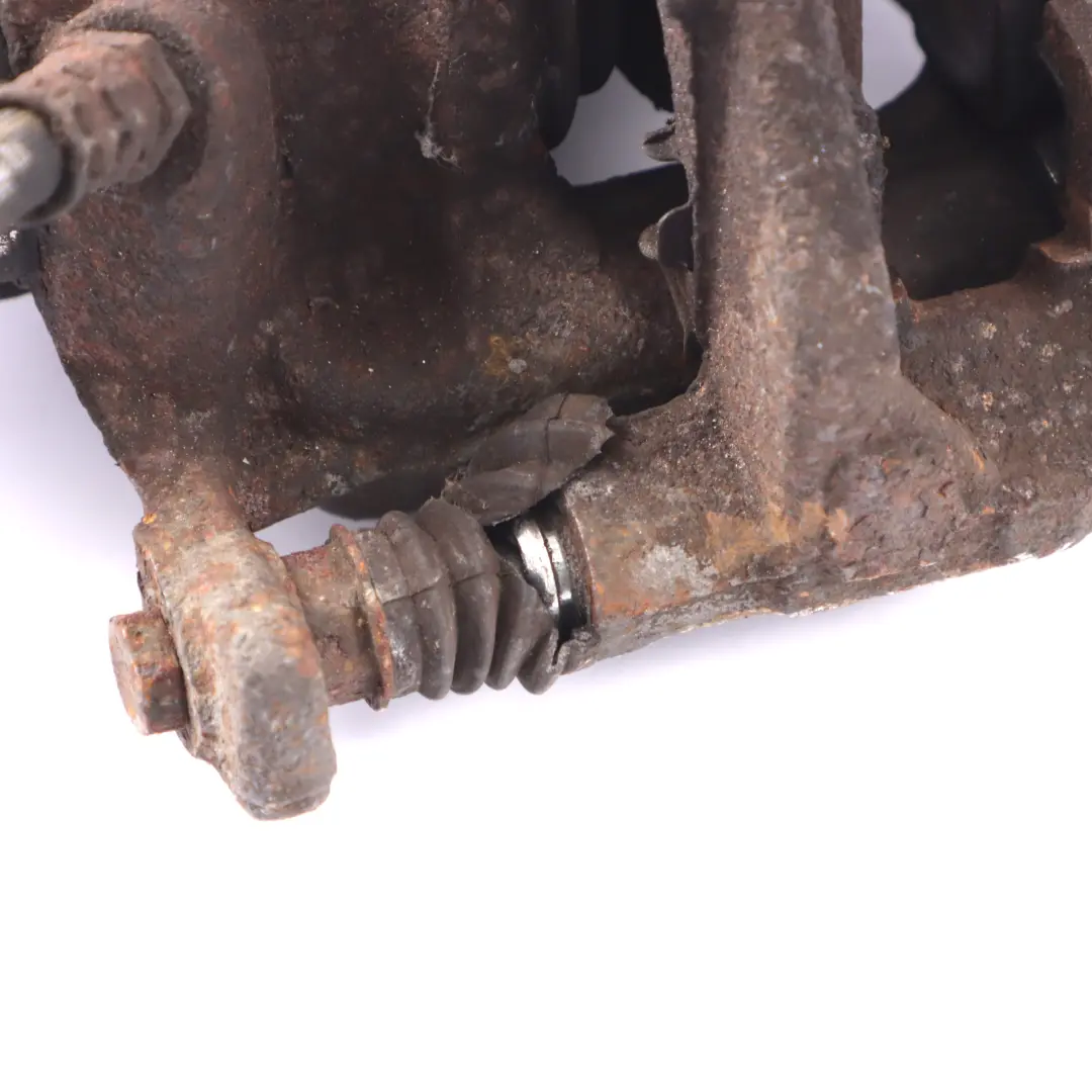 Zacisk Hamulca Tyny Lewy Elektryczny Ręczny do Mercedes S205 o numerze A2054230381 Mercedes S205 Zacisk Hamulca Tyny Lewy Elektryczny Ręczny - SKU A2054230381-1 - Numer Części A2054230381