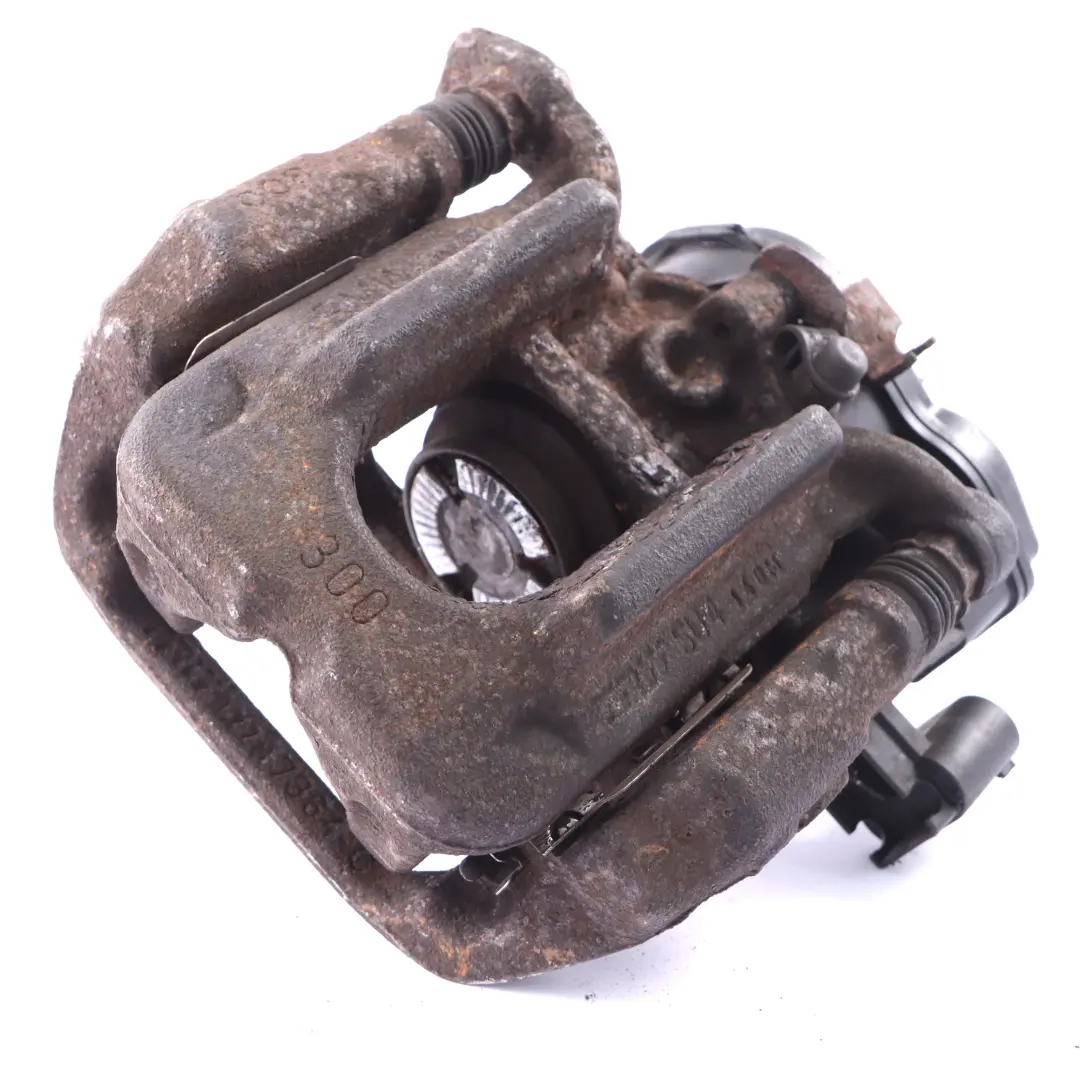  Pinza freno Mercedes S205 Trasera Derecha Freno mano eléctrico 300 - SKU A2054230481-1 - Número de pieza A2054230481