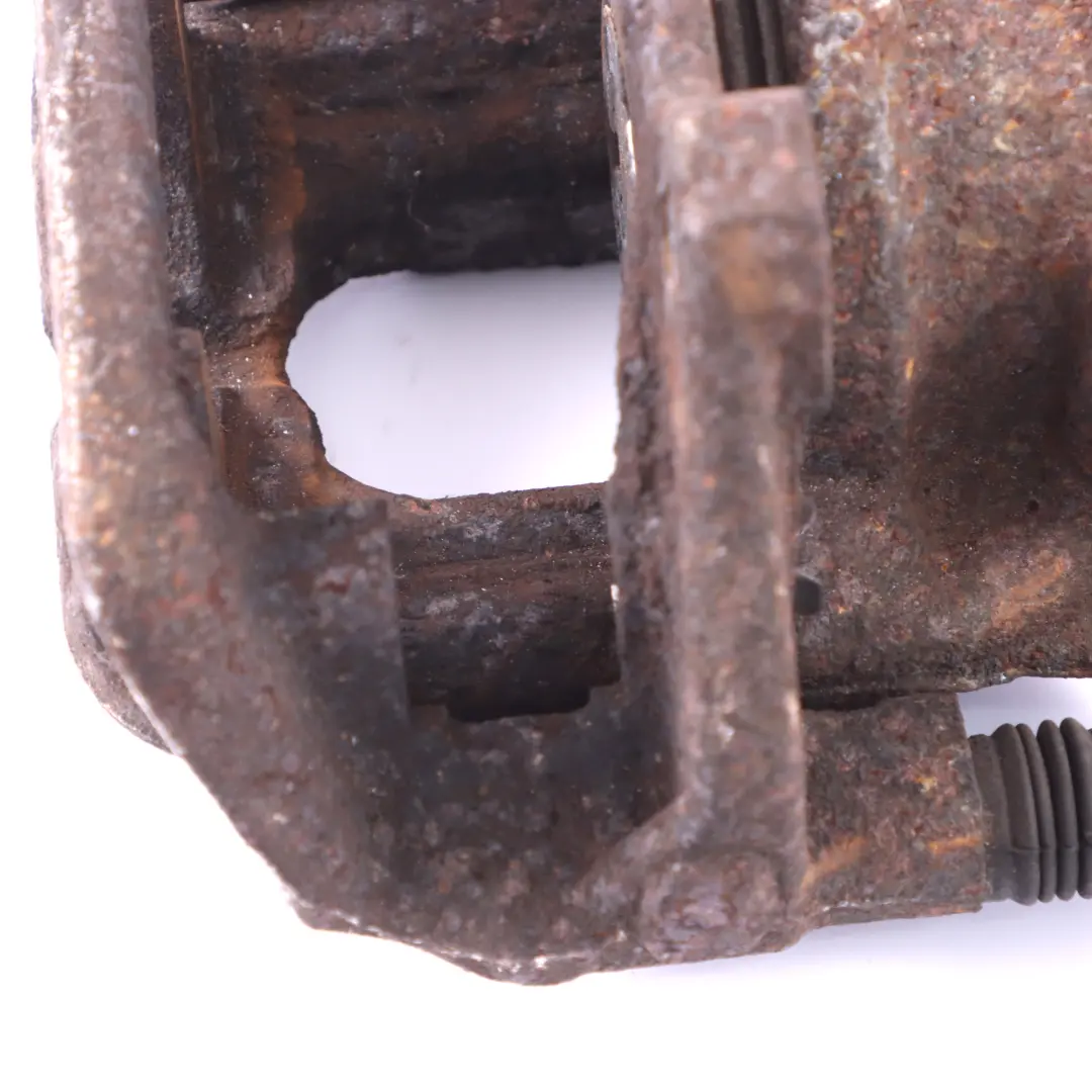 Zacisk Hamulca Tyny Prawy Elektryczny Ręczny do Mercedes S205 o numerze A2054230481 Mercedes S205 Zacisk Hamulca Tyny Prawy Elektryczny Ręczny - SKU A2054230481-1 - Numer Części A2054230481