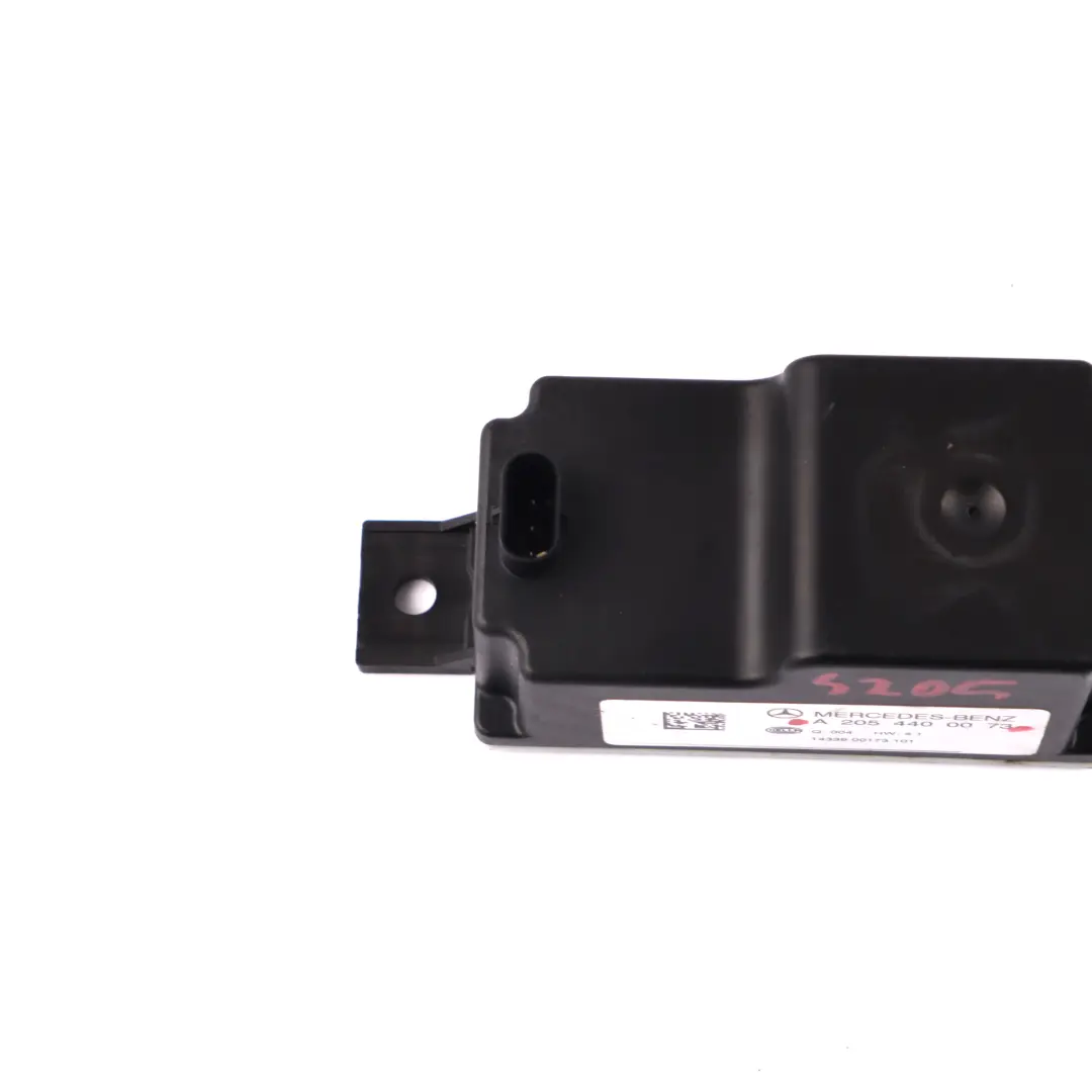 Convertitore di tensione Unità modulo di controllo per Mercedes W205 con numero di parte A2054400073 Mercedes W205 Convertitore di tensione Unità modulo di controllo - SKU A2054400073 - Numero di parte A2054400073